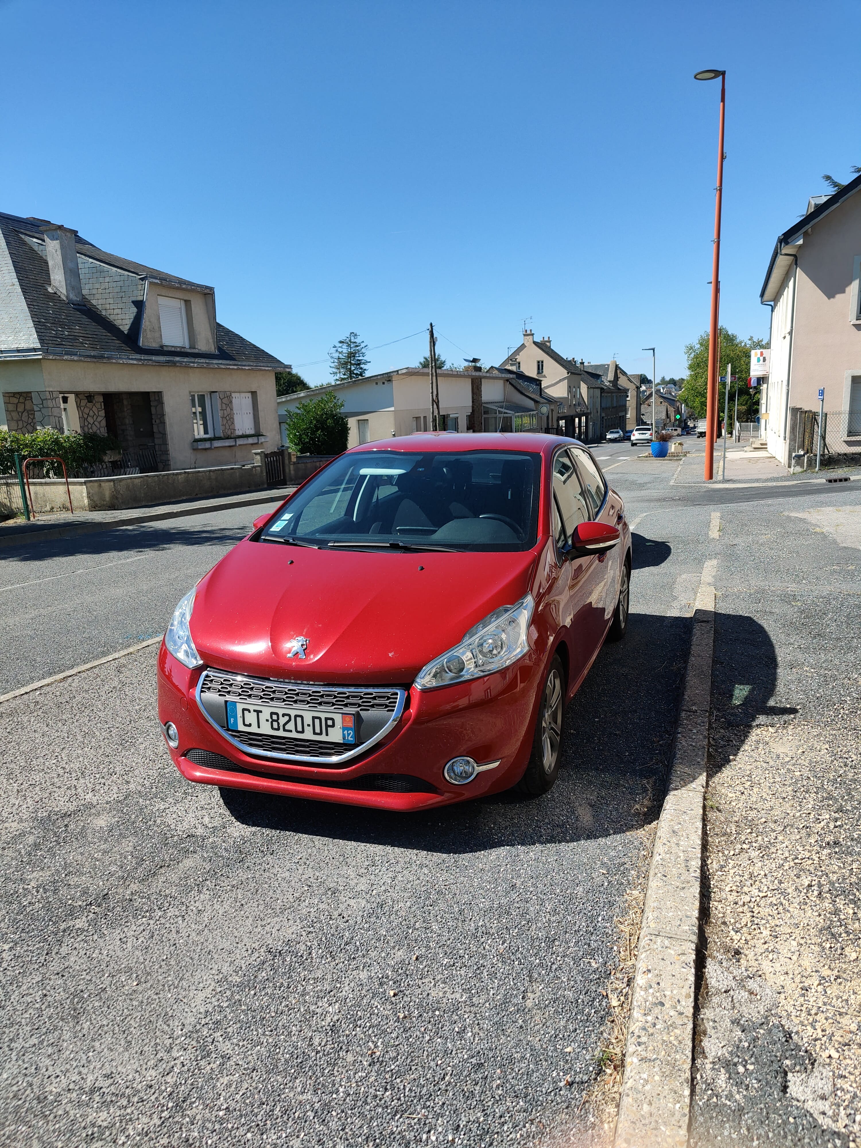 Peugeot 208 1.6 HDI, 2013, Diesel