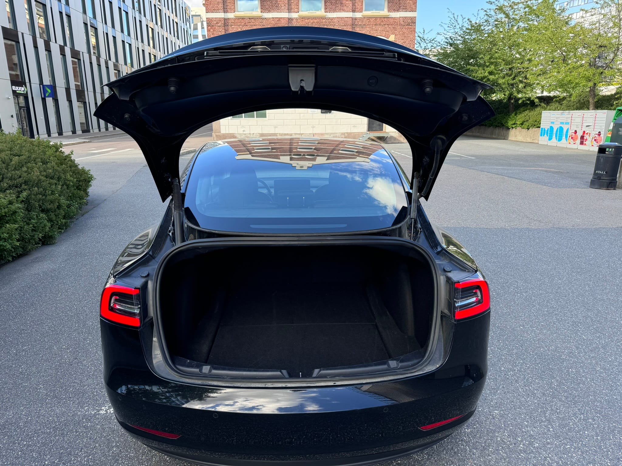 Tesla Model 3 Long Range med Dashcam