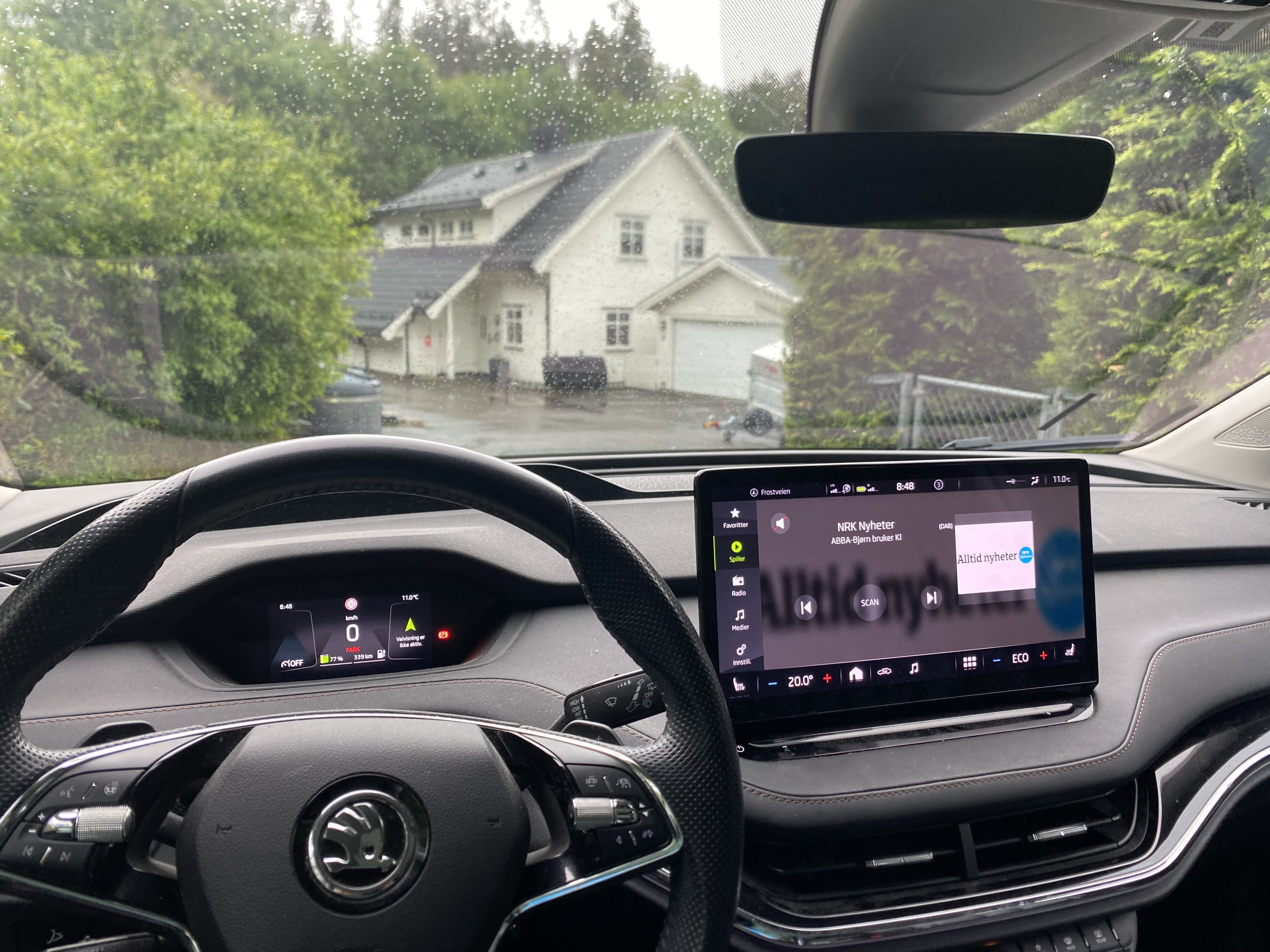 Skoda Enyaq 60 with GPS