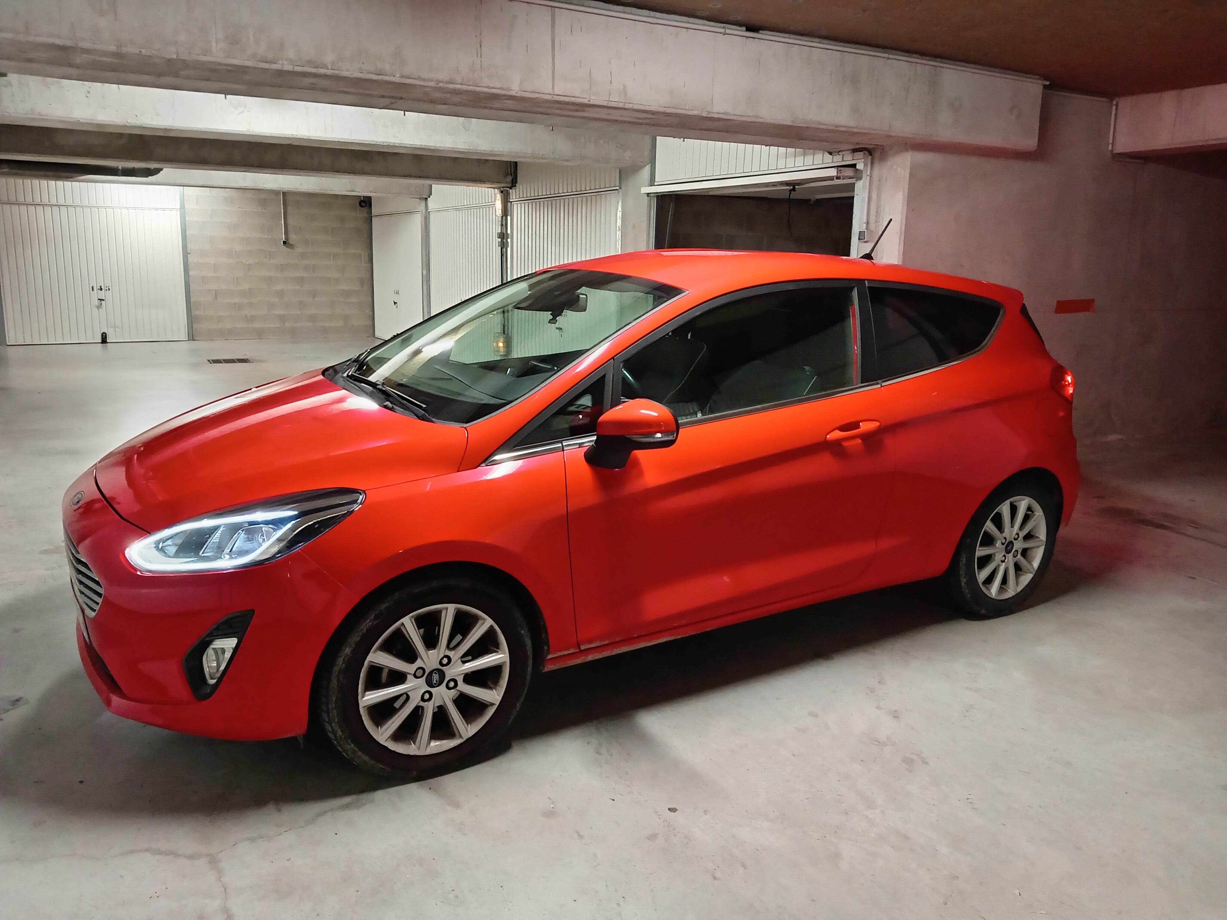 Ford Fiesta avec Climatisation