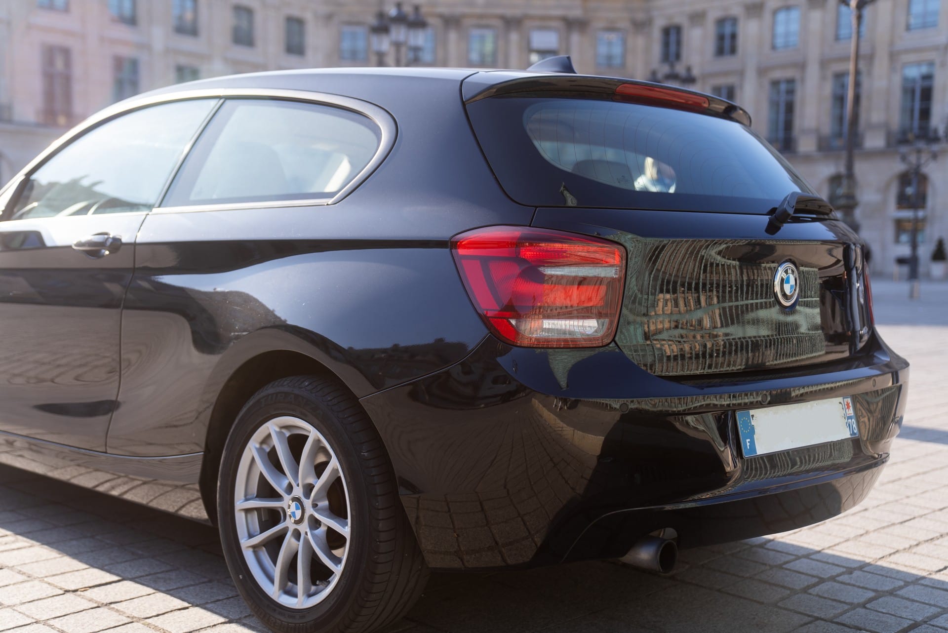 BMW Série 1 avec GPS