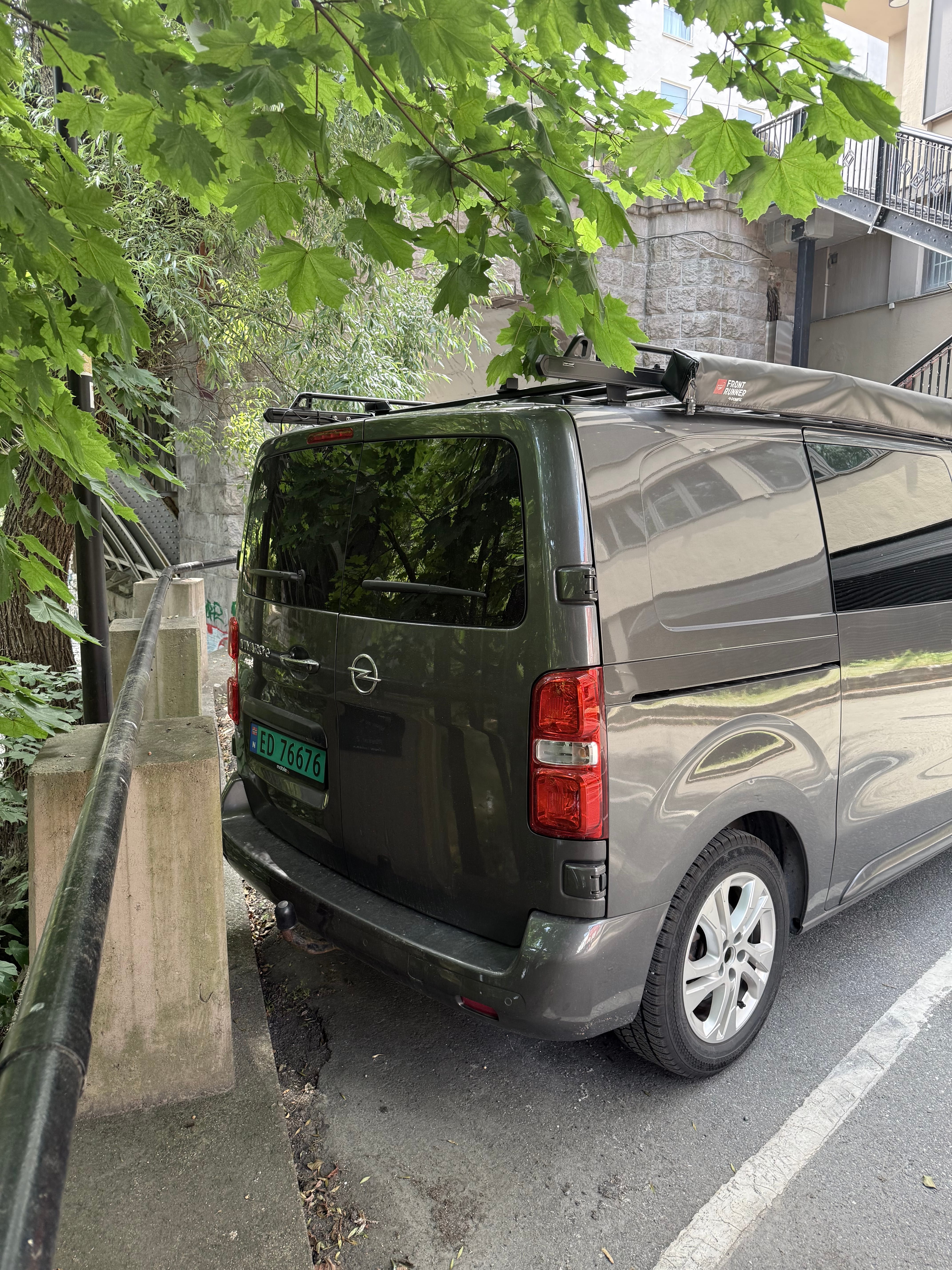Opel Vivaro mit Rückfahrkamera