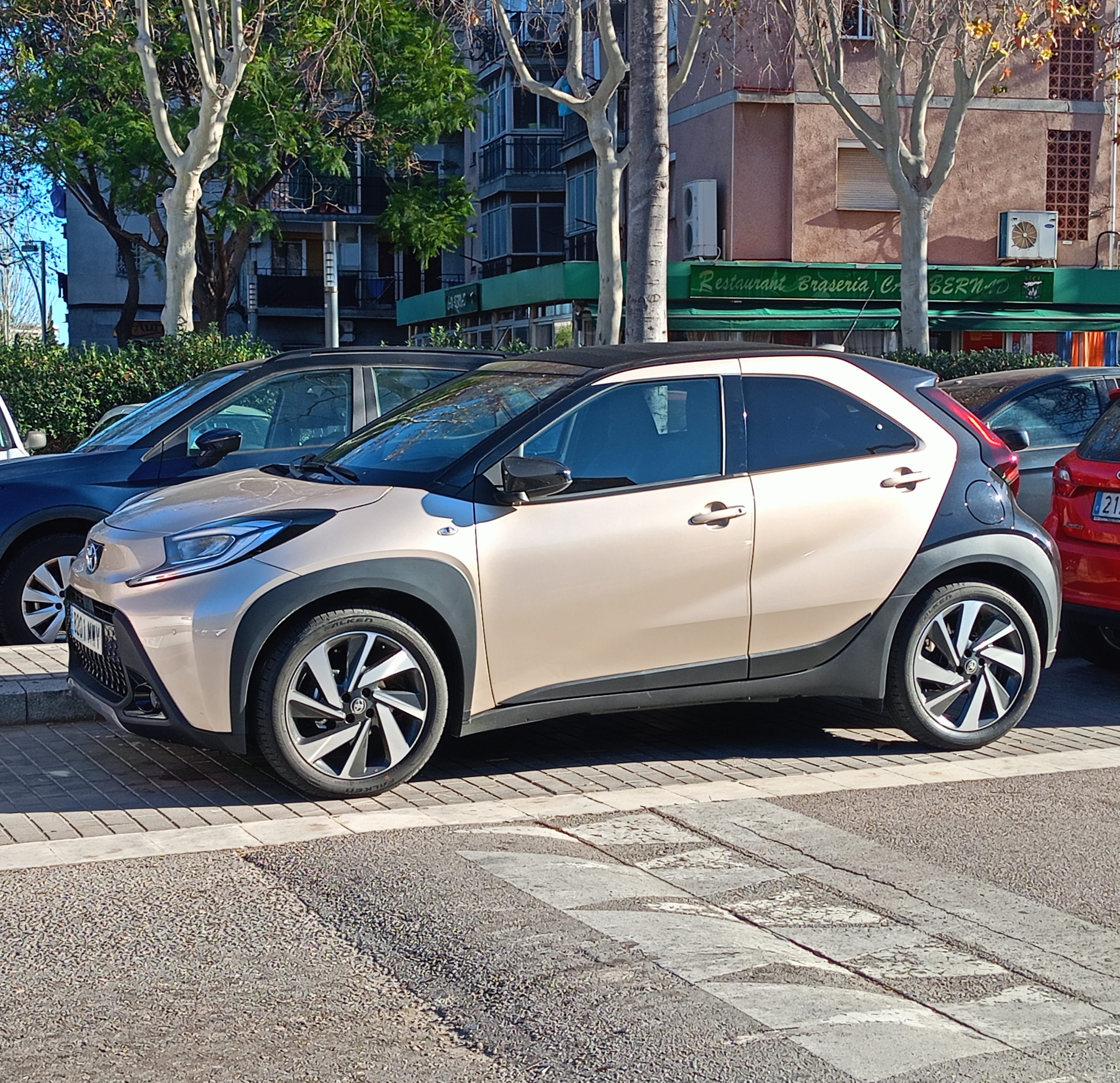 Toyota Aygo X Cross Chic -OPEN Air-