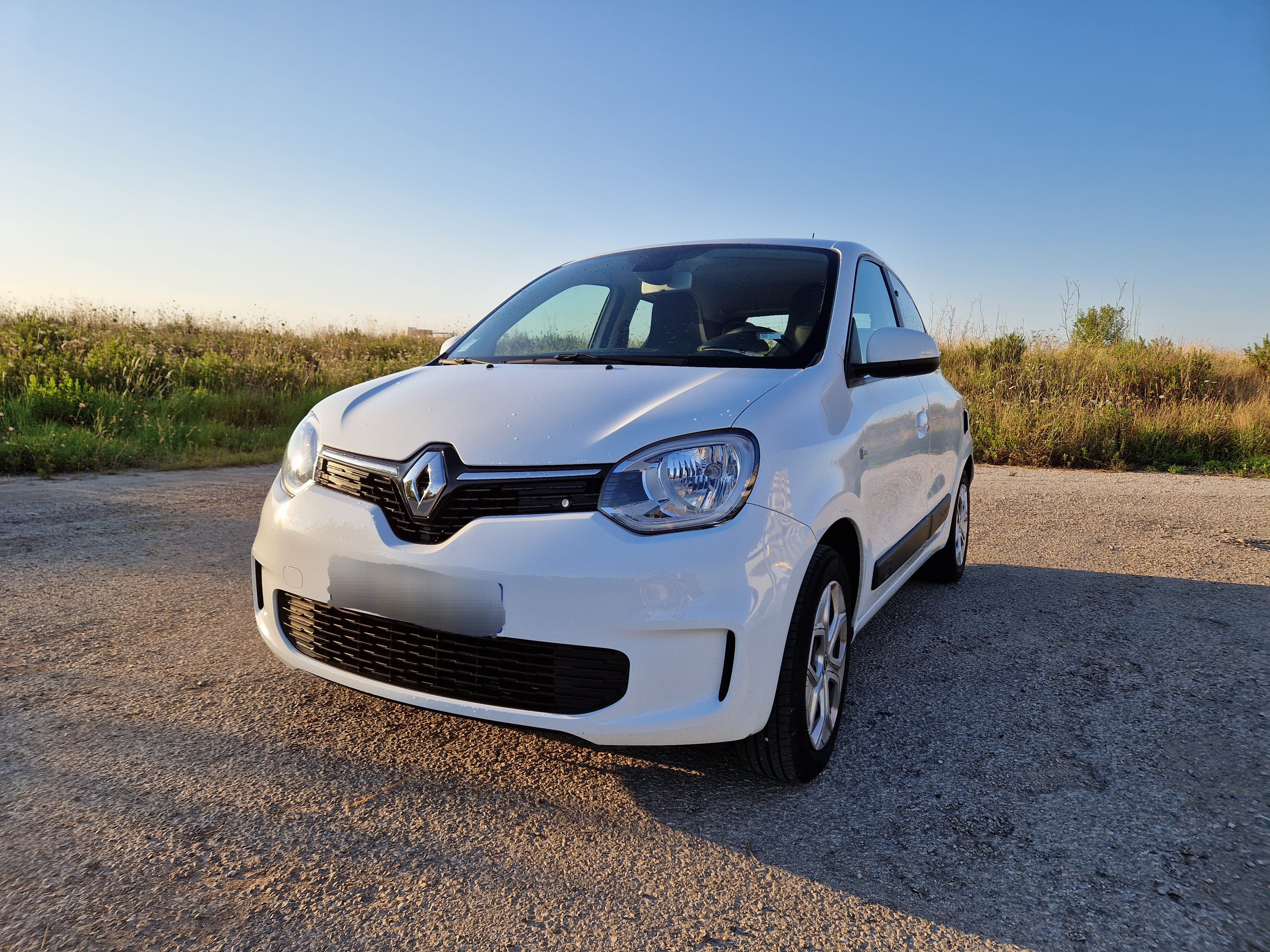 Renault Twingo III, 2022, Essence 95