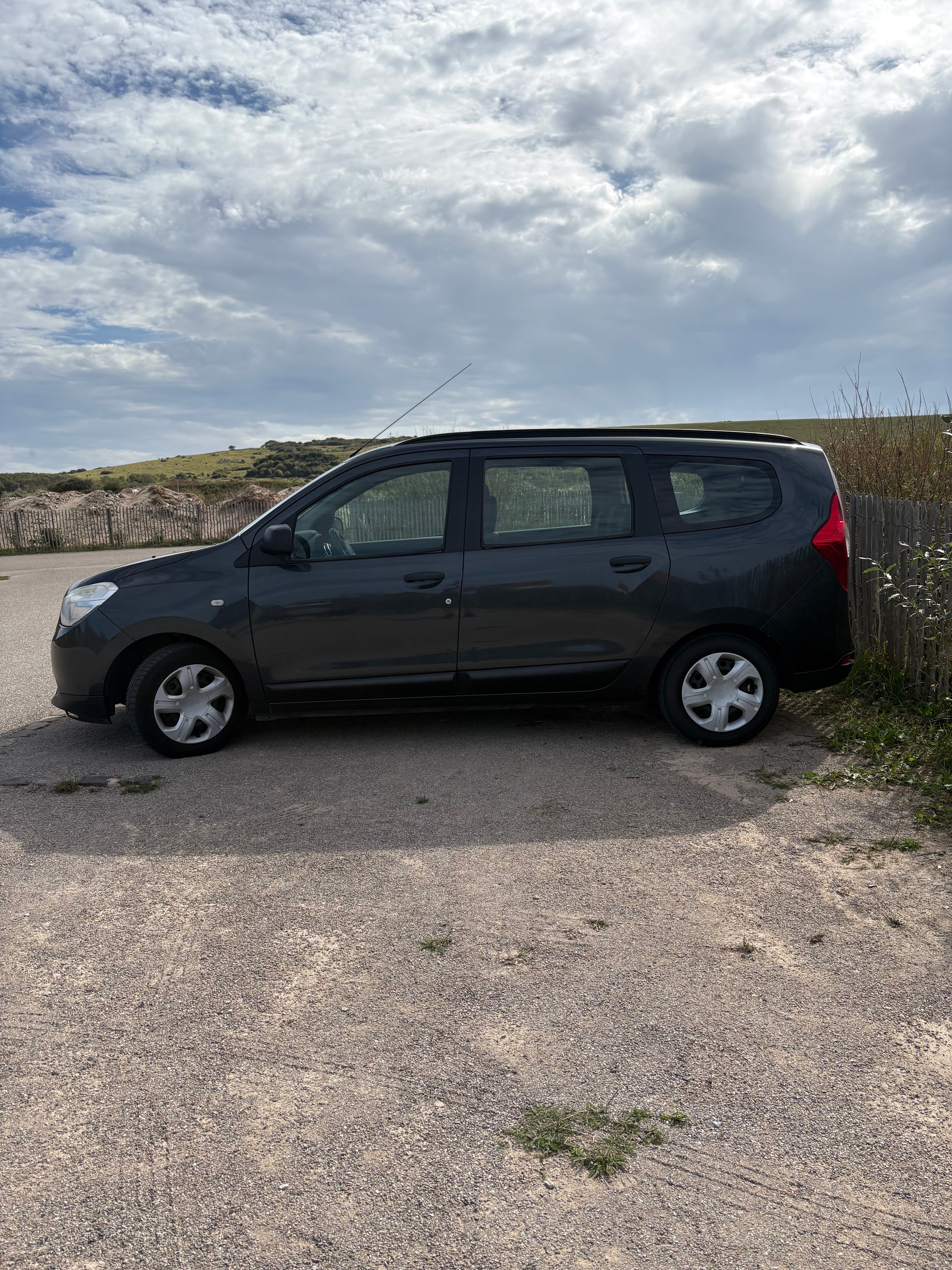 Dacia Lodgy avec Climatisation