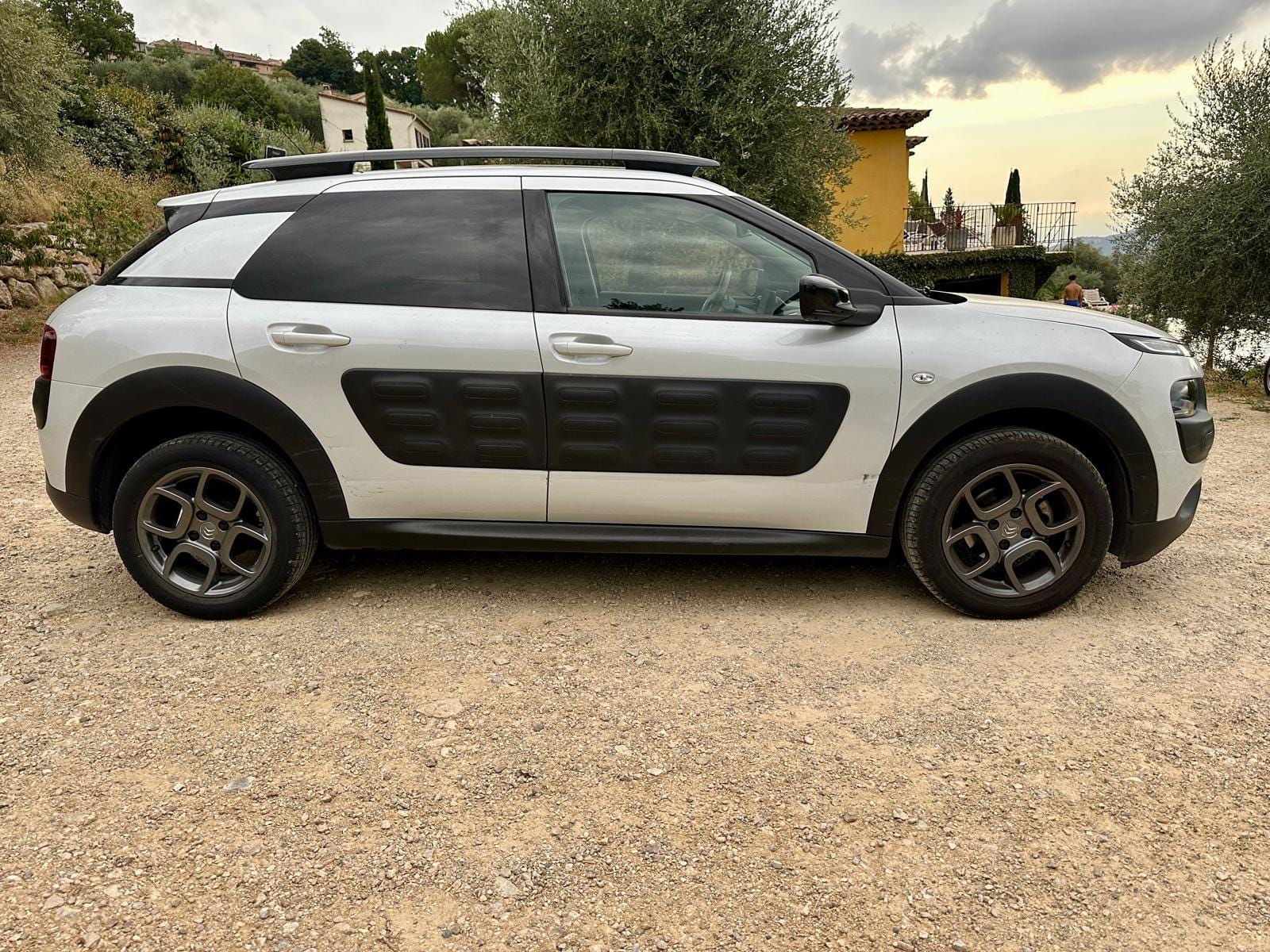 Citroen C4 Cactus avec Port USB