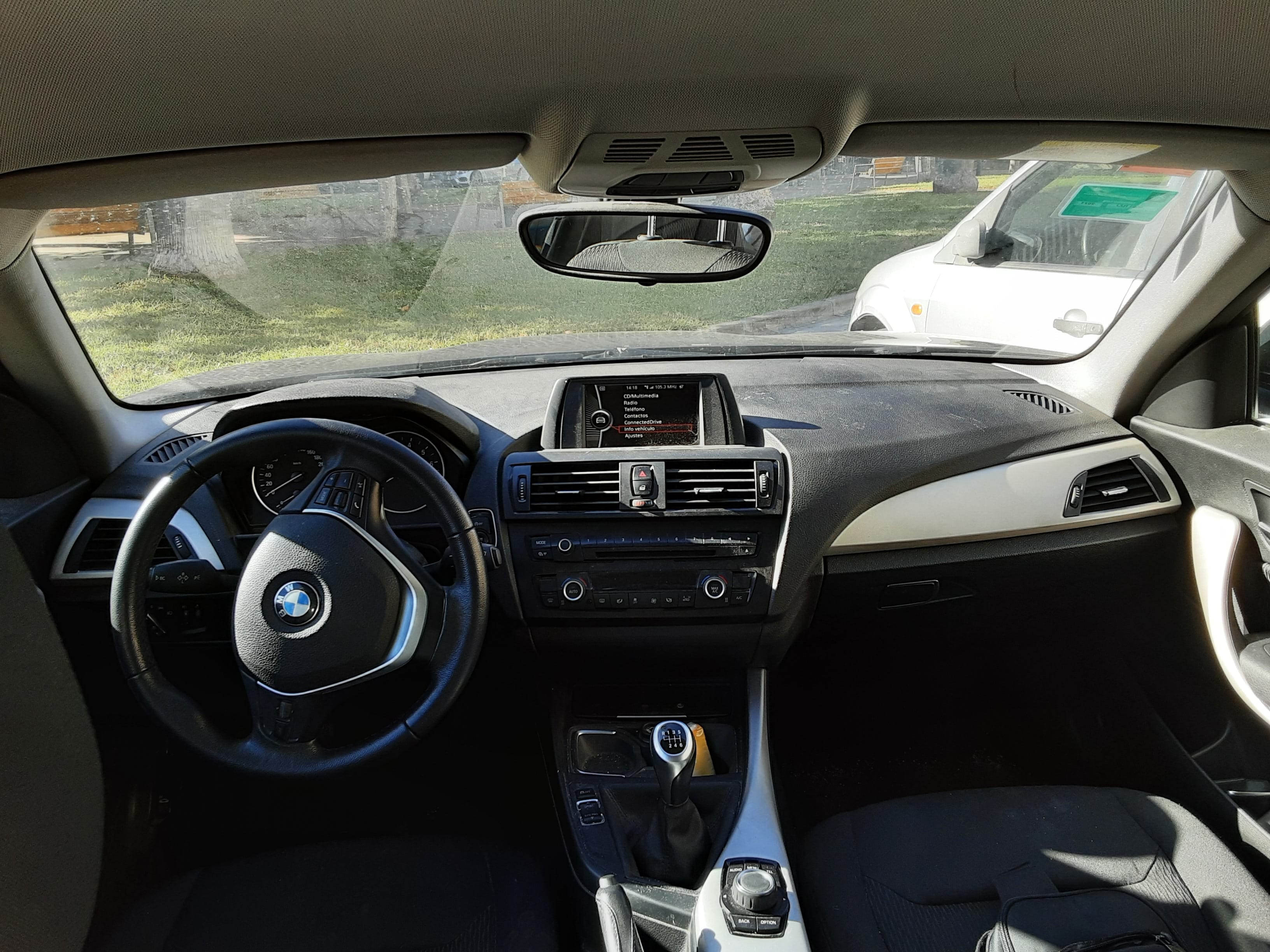 BMW Serie 1 con Audio Bluetooth