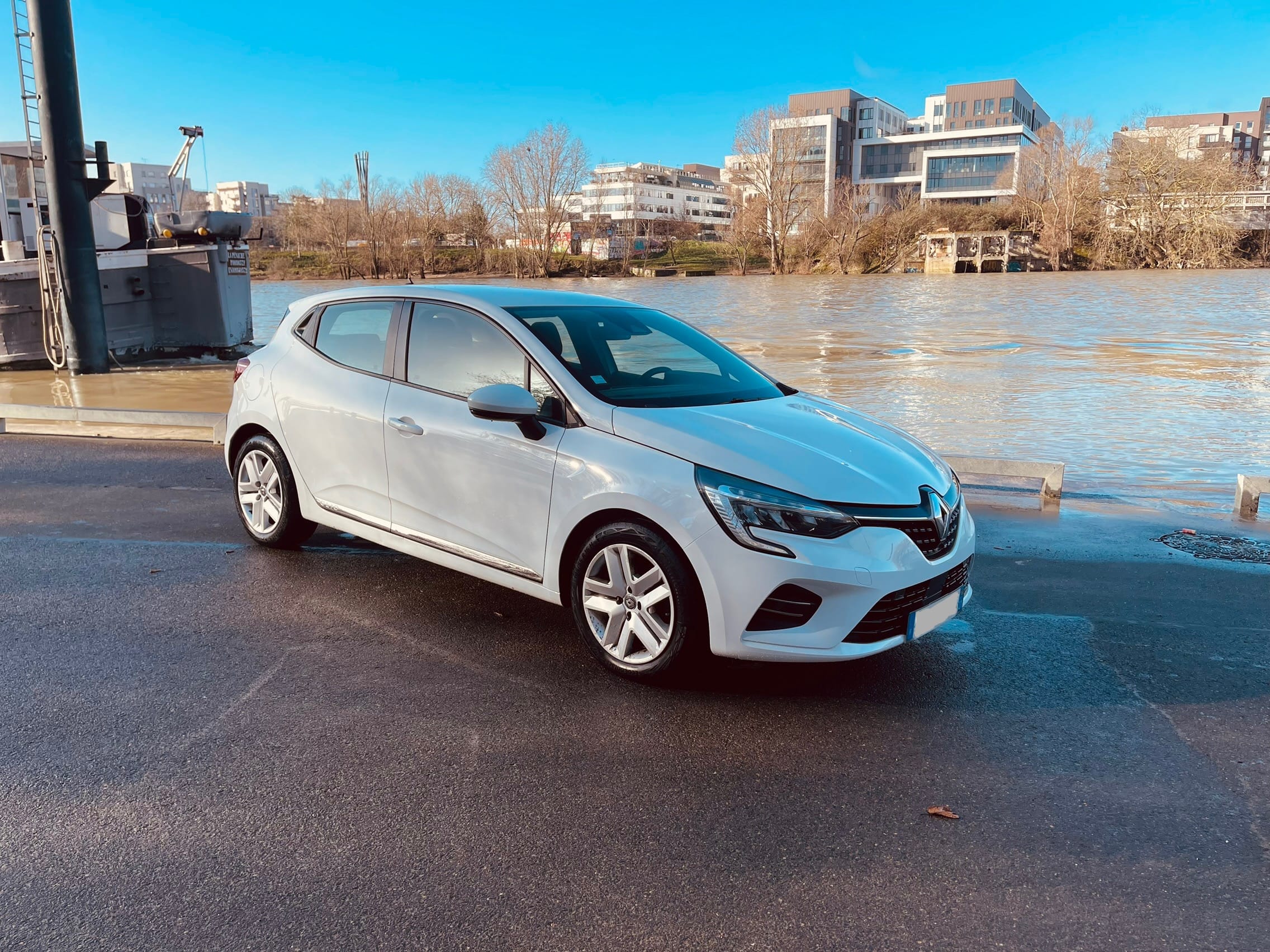 Renault Clio Maisons-Alfort École Vétérinaire, 2019, Essence 95