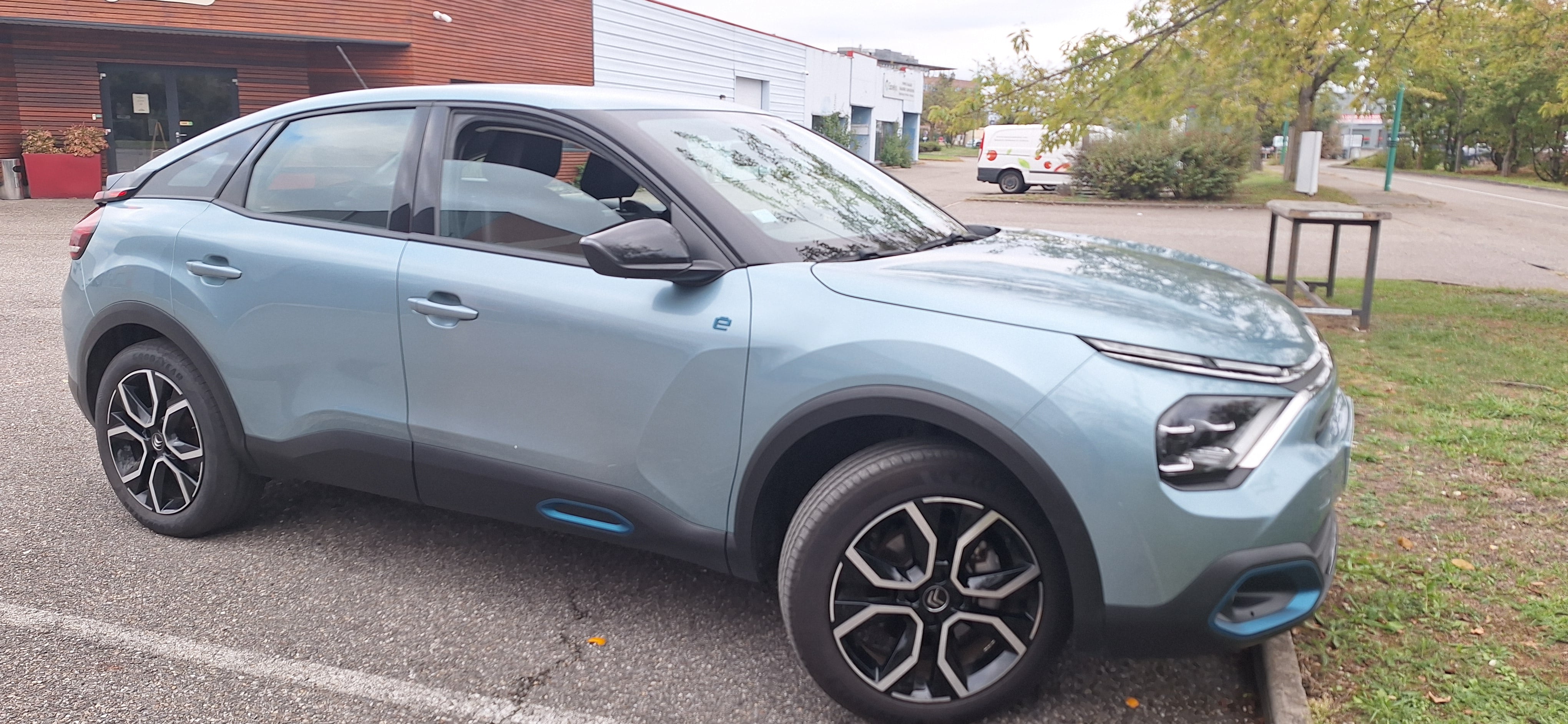 Citroen ë-C4, 2021, Électrique, automatique