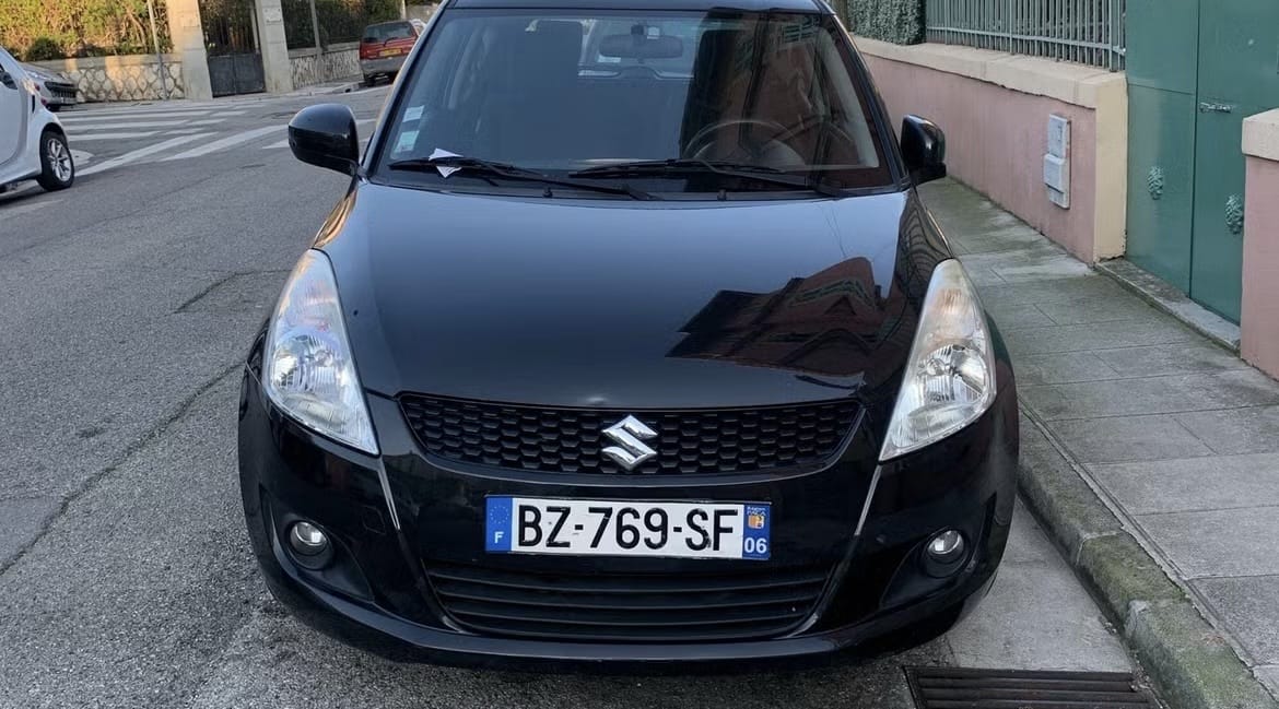 Suzuki Swift avec Climatisation
