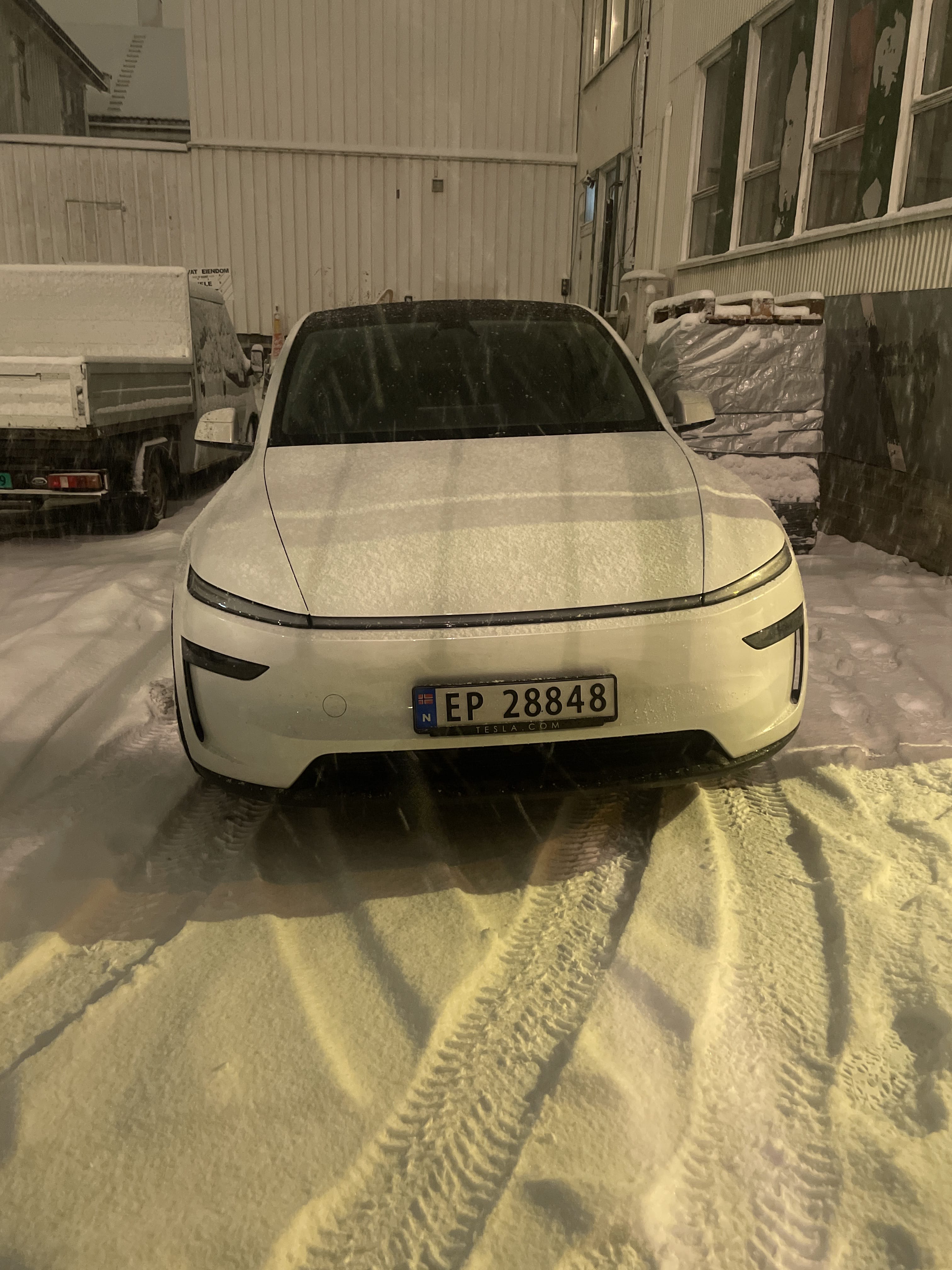 Tesla Model Y Long Range with Dashcam