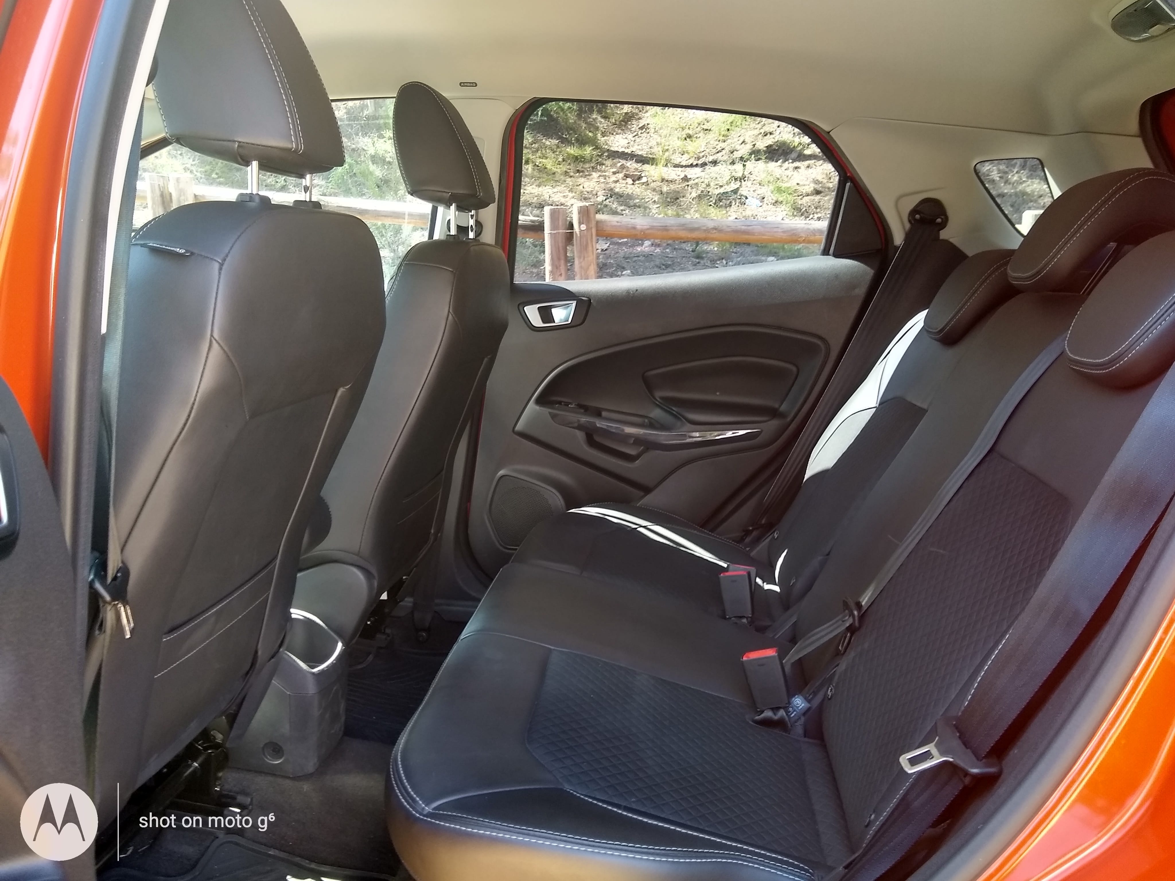 Ford EcoSport Wifi & Deliver FREE med Cruisekontroll
