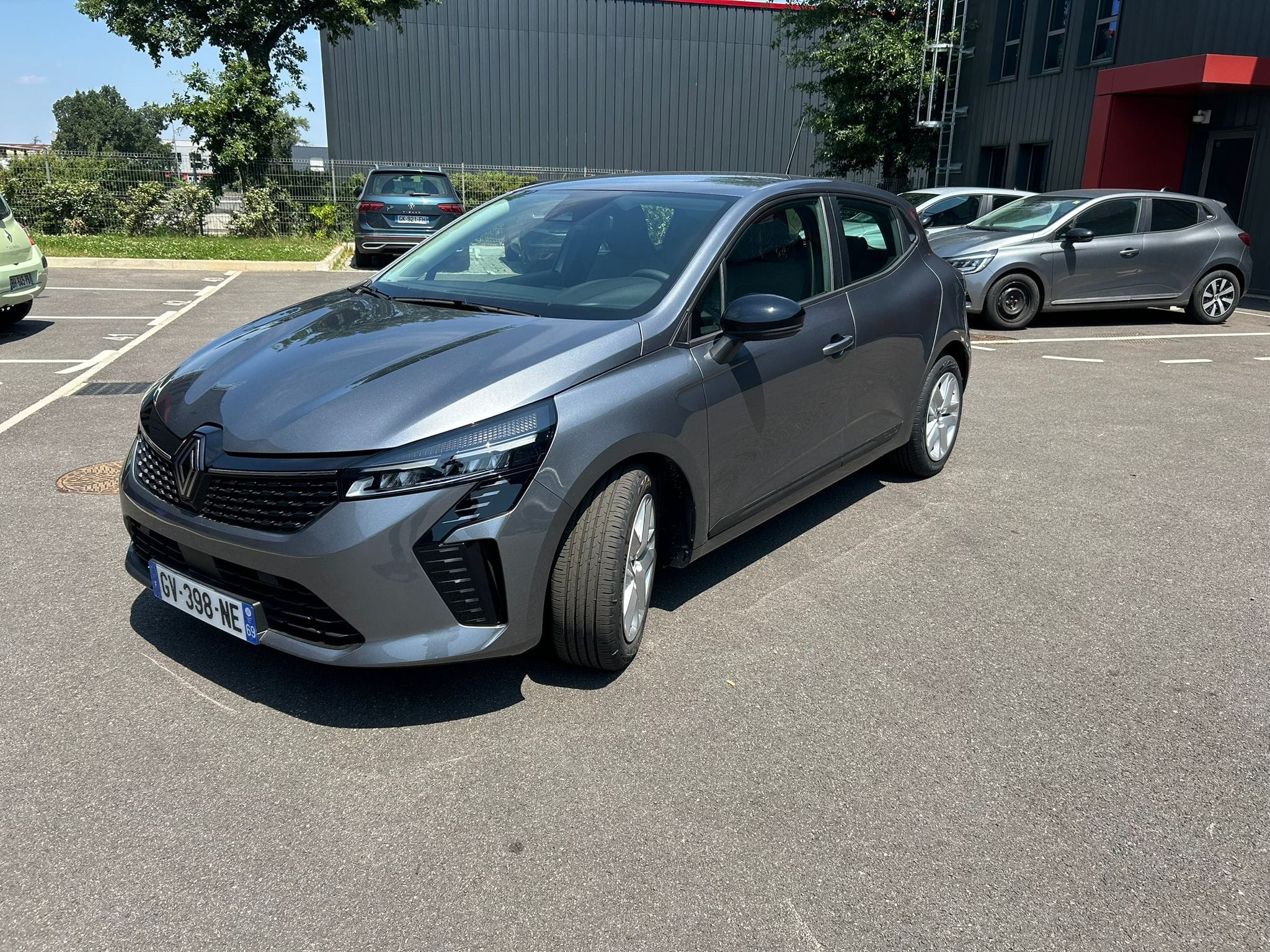 Renault Clio, 2023, Essence 95