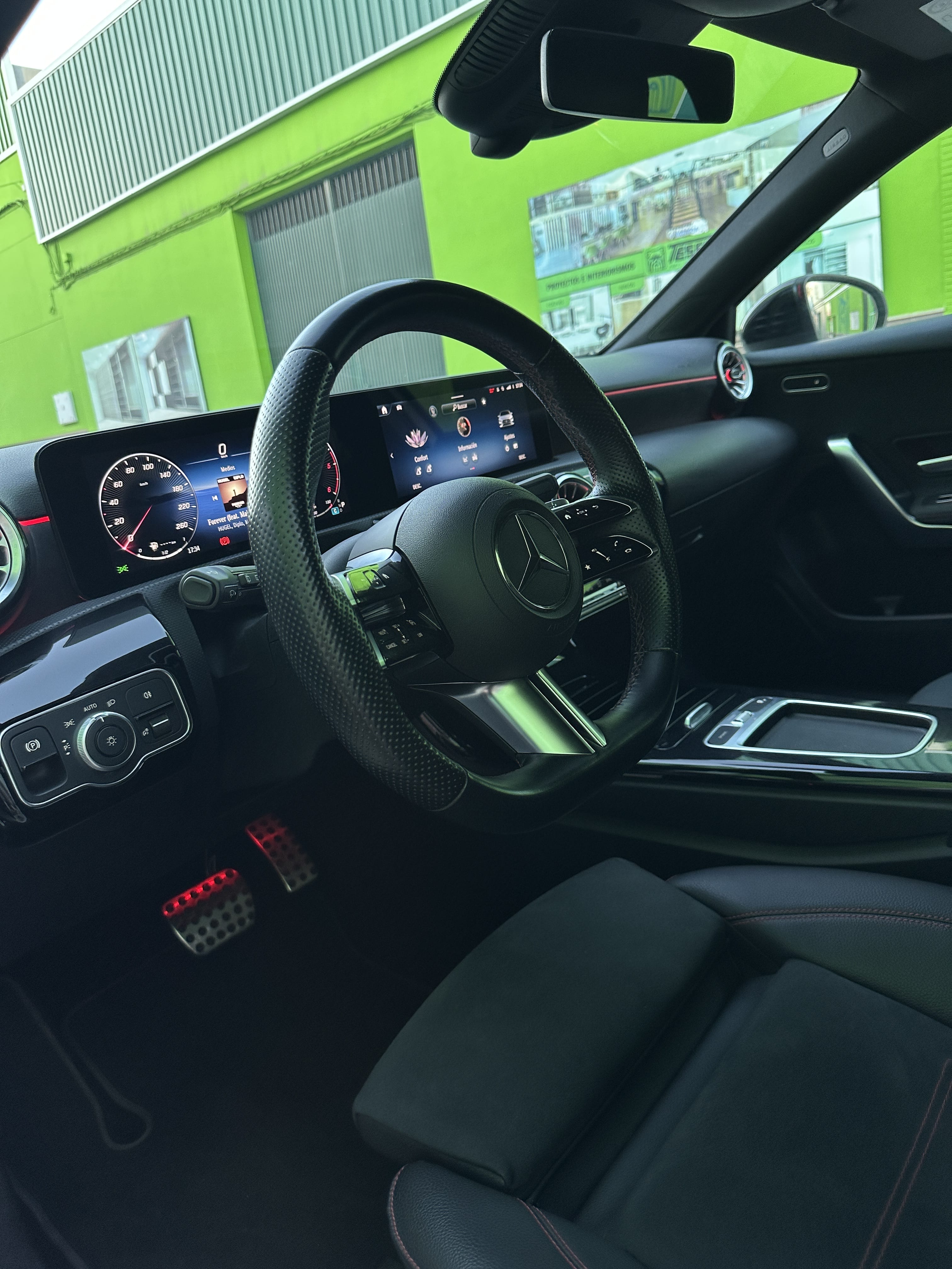 Mercedes-Benz Clase A con Audio Bluetooth