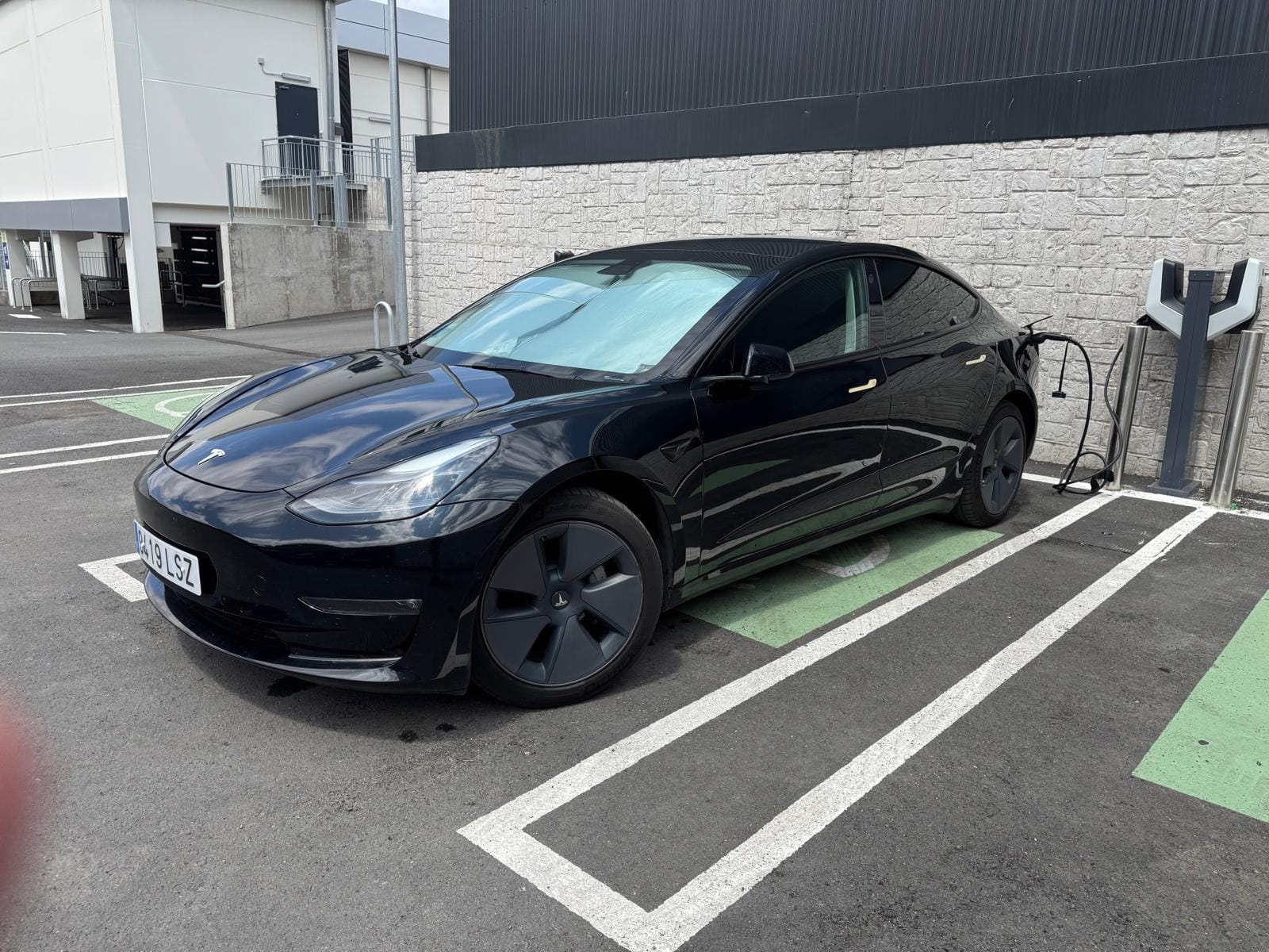 Tesla Model 3 Long Range - Gran autonomía - Autopilot mejorado con Control de velocidad
