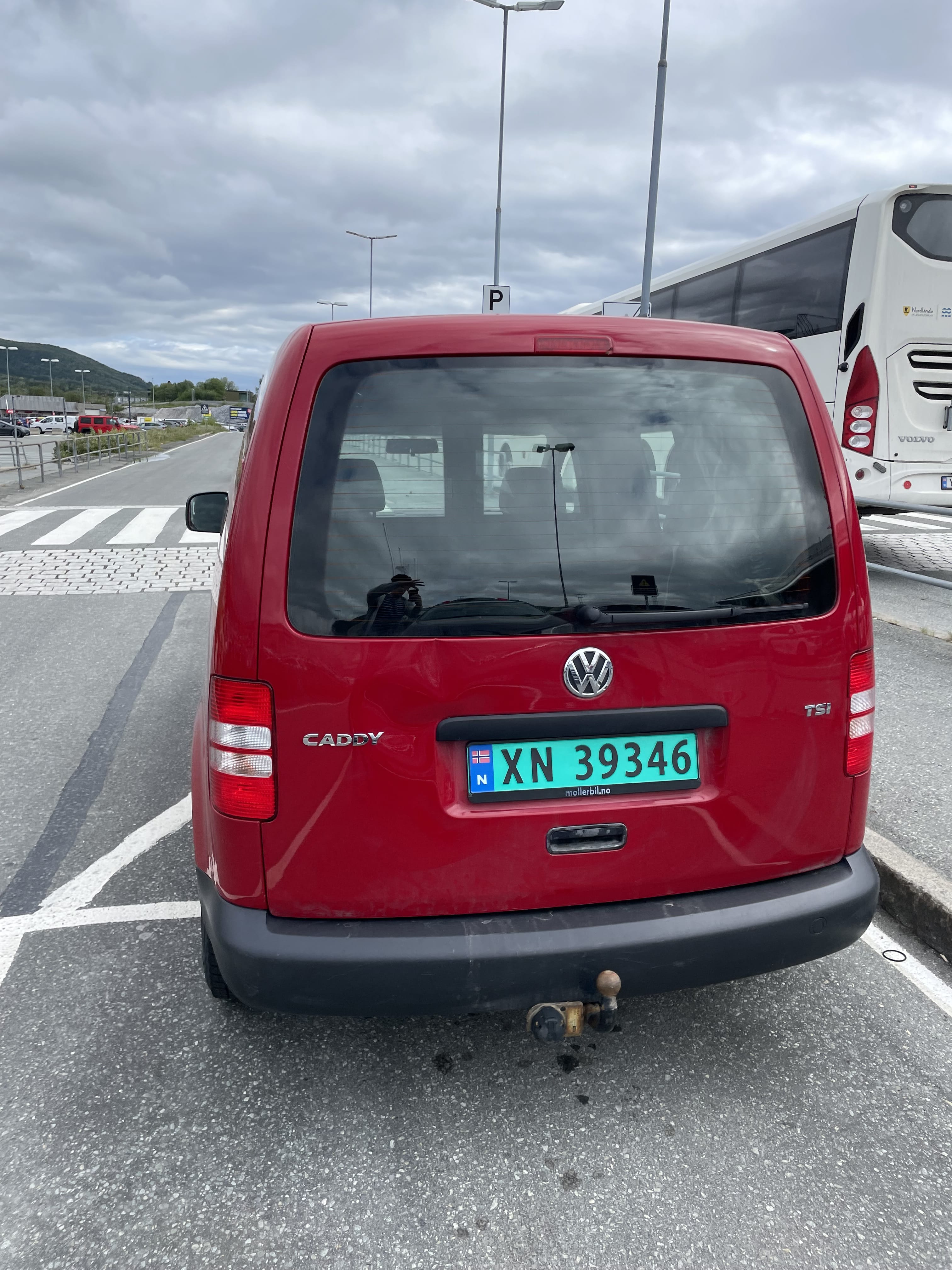 Volkswagen Caddy med Tilhengerfeste