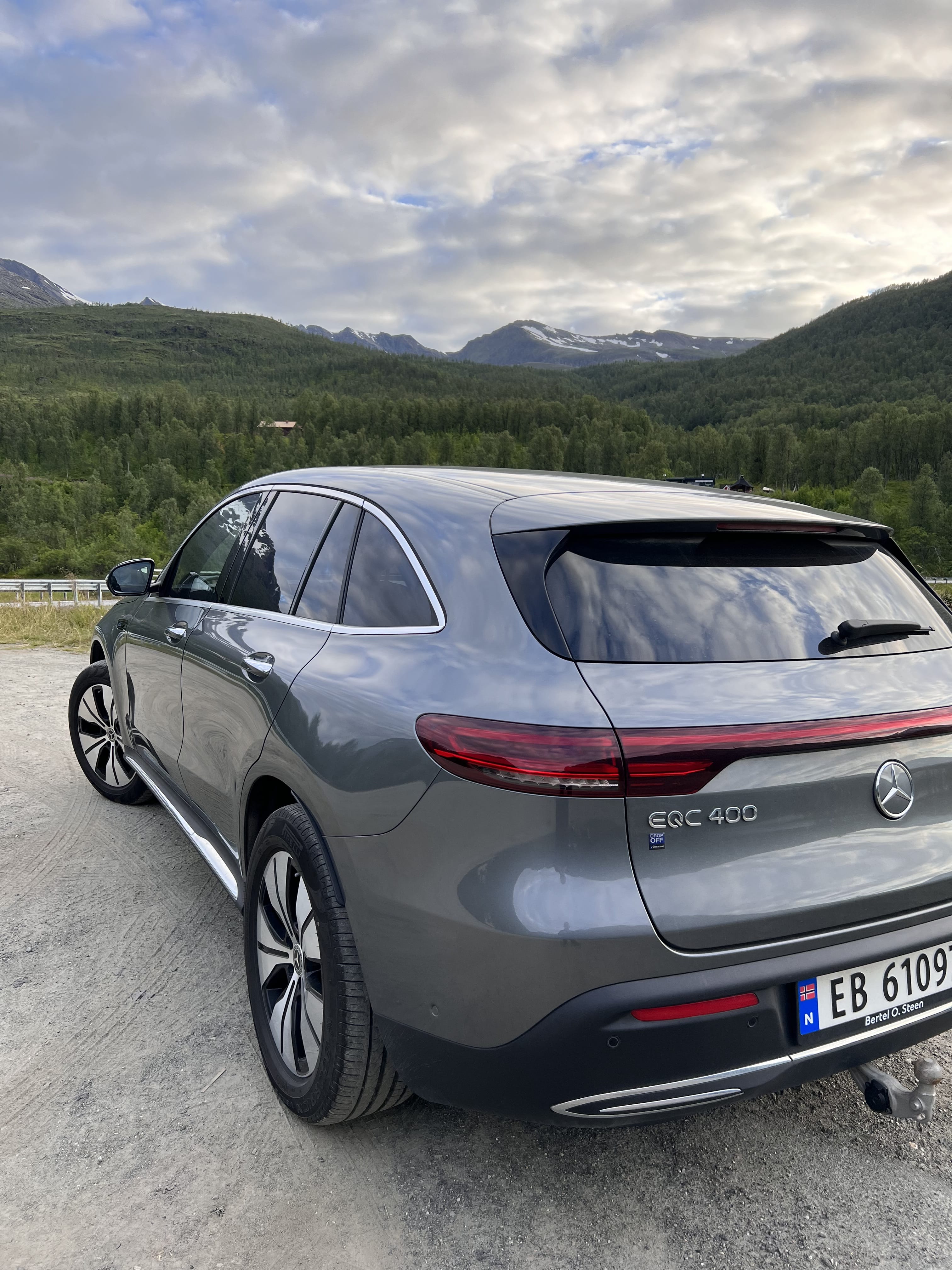 Mercedes-Benz EQC med GPS