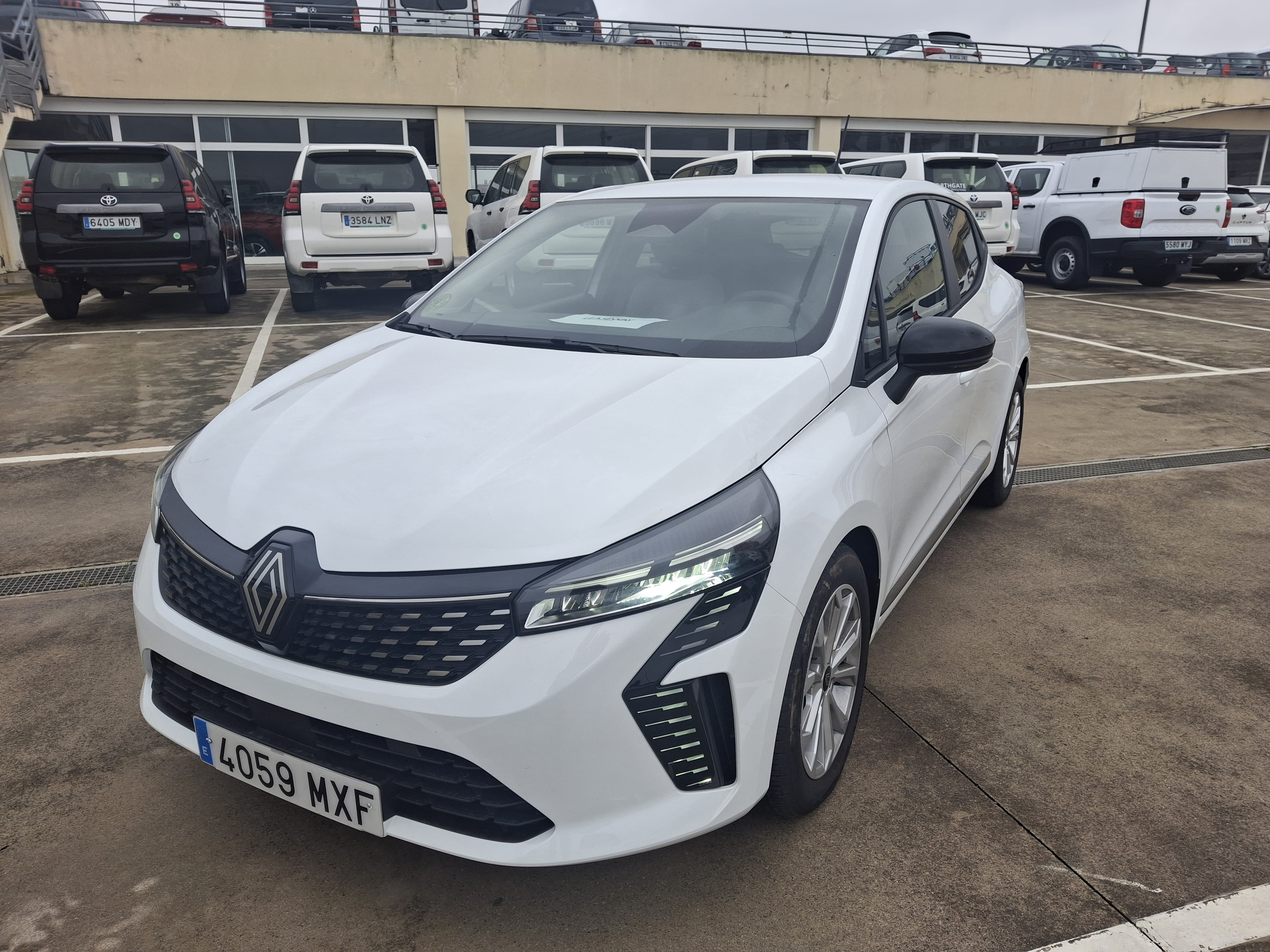 Renault Clio 1.0 Tce 90 Evolution 5 puertas - 4059MXF, 2024, Gasolina 95