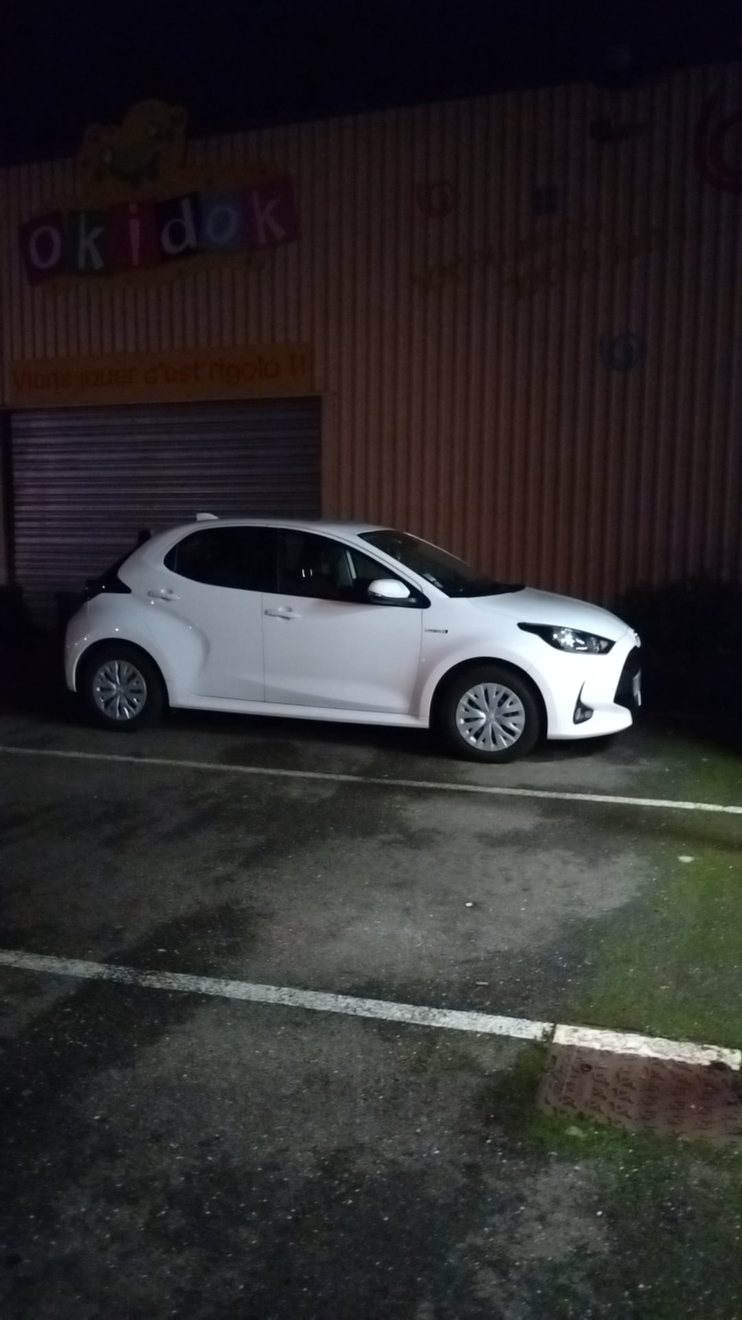 Toyota Yaris Hybride avec Climatisation