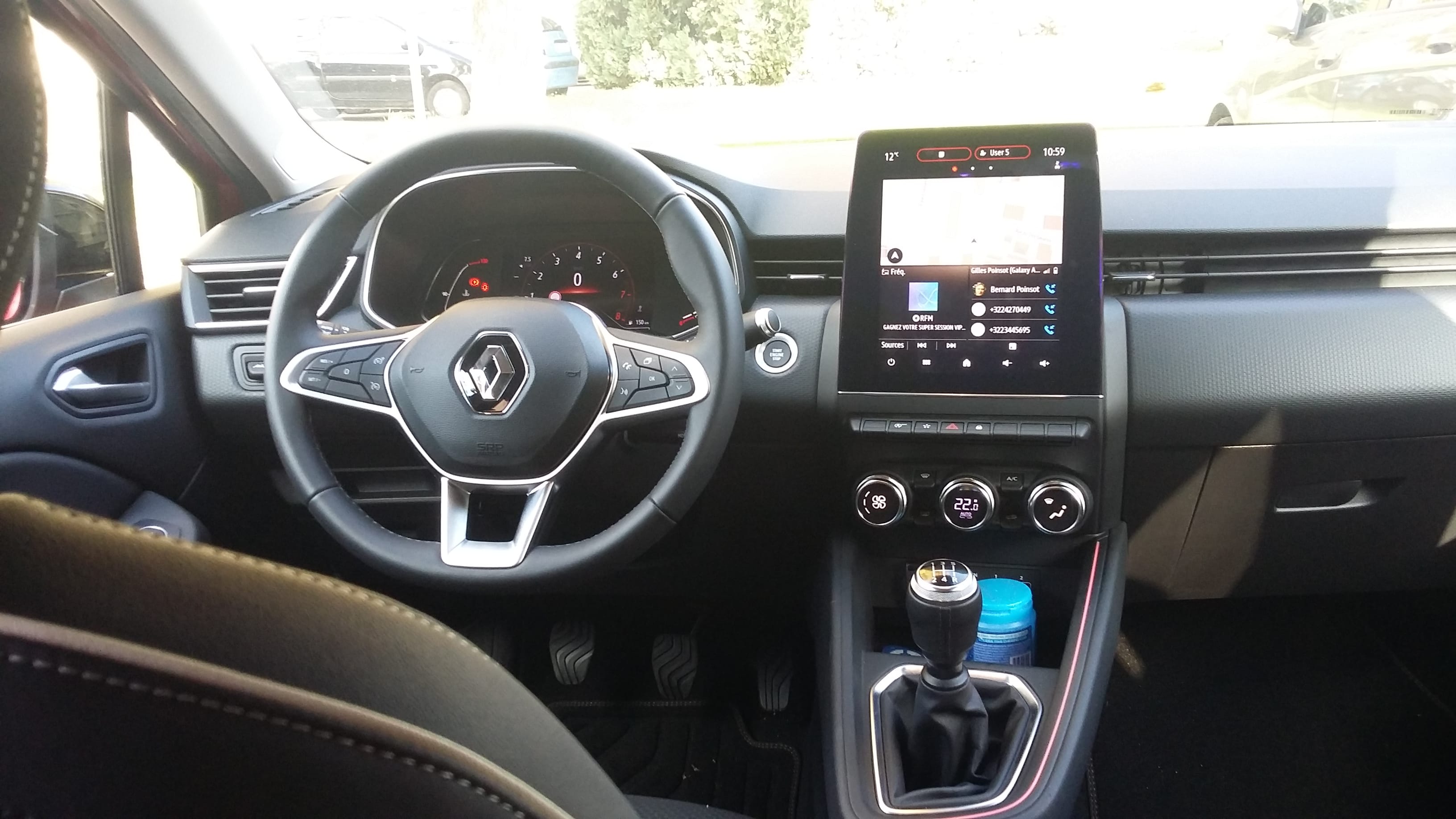 Renault Clio TCE 100 5 BERLINE ROUGE avec Régulateur de vitesse