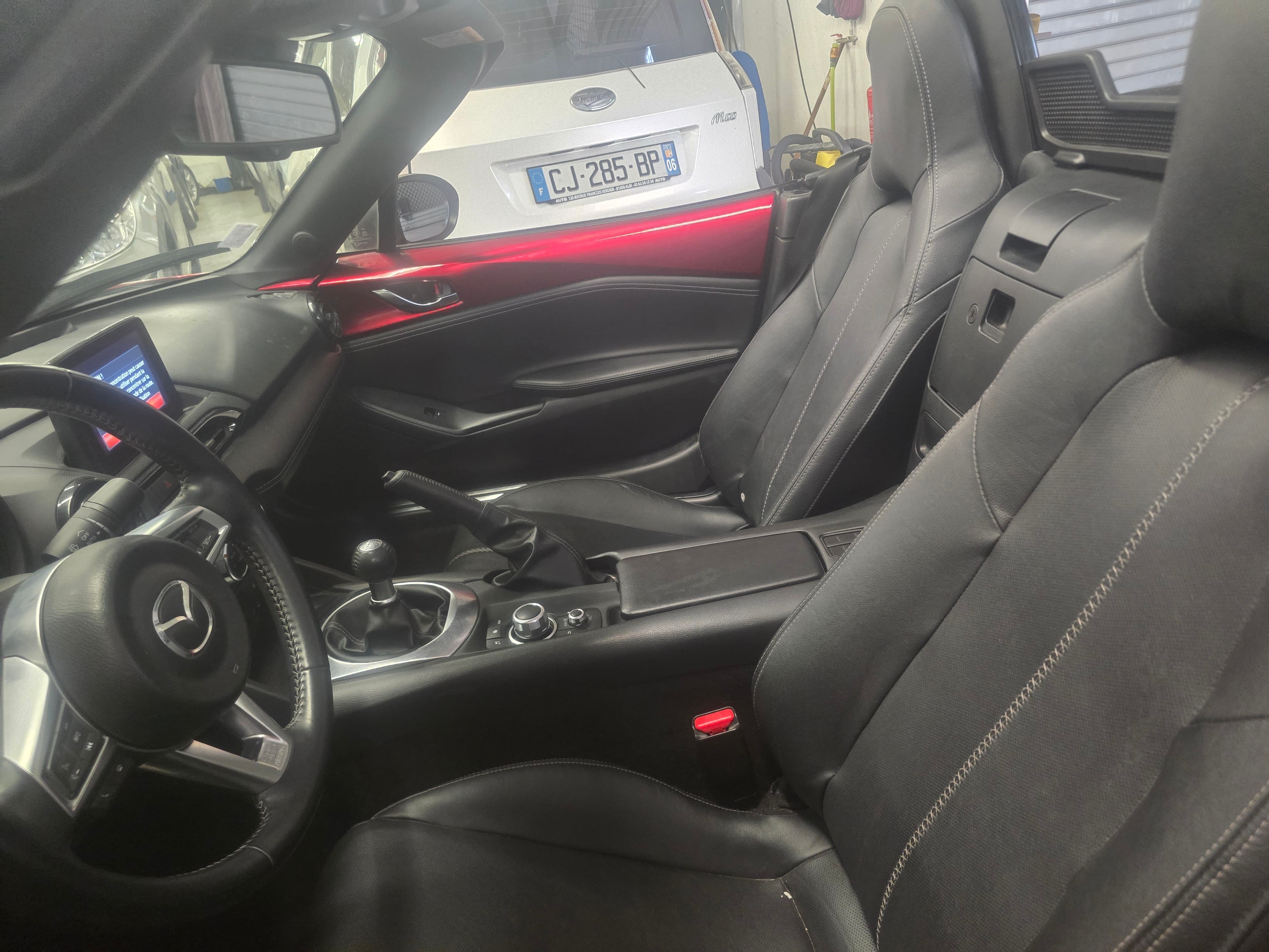 Mazda MX-5 Roadster avec Audio Bluetooth