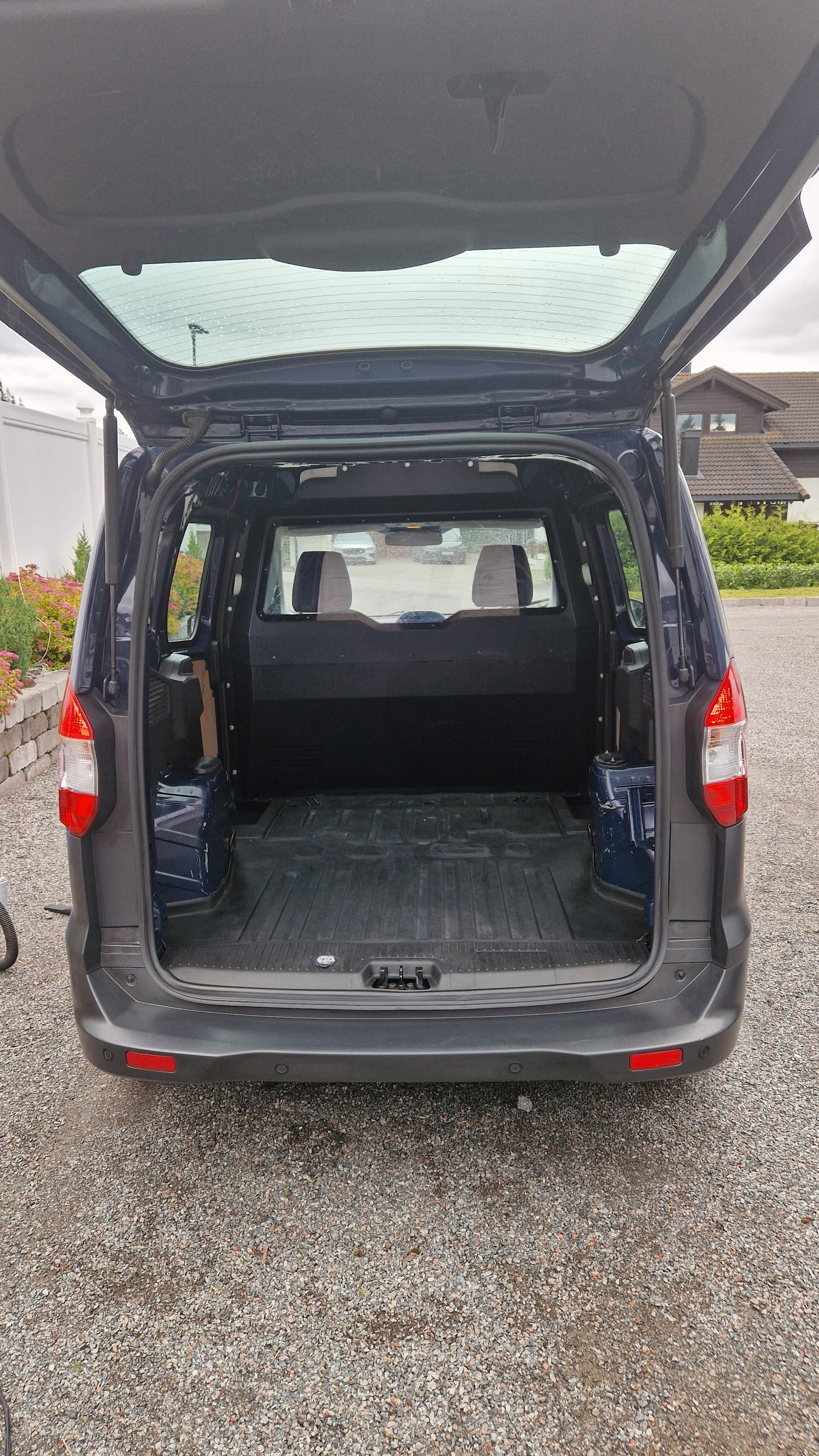 Ford Courier