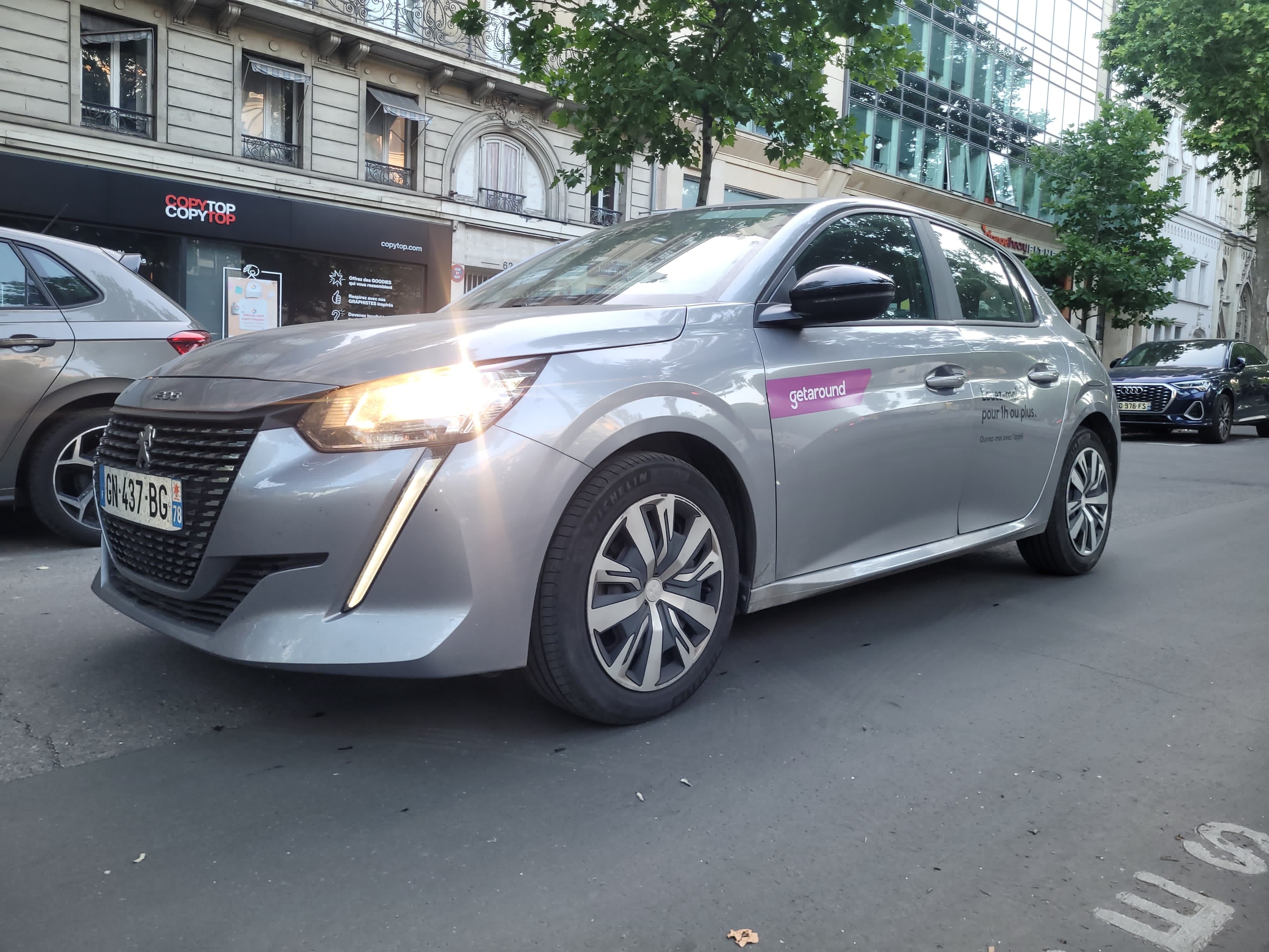 Peugeot 208 ACTIVE PACK PURETECH 75CH BVM with Air conditioning