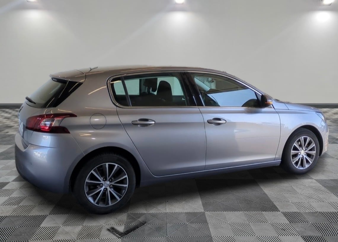 Peugeot 308 avec Caméra de recul