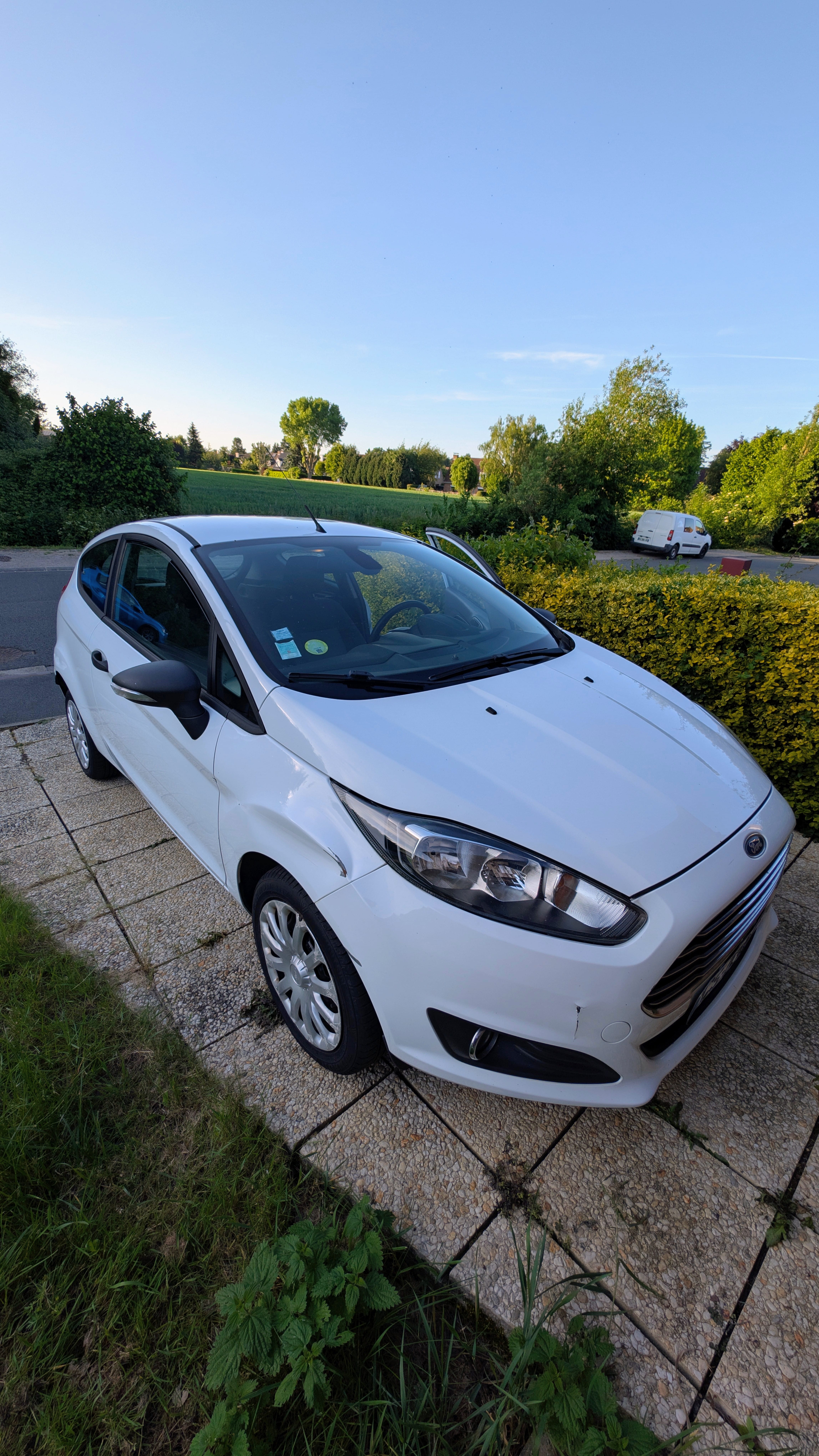 Ford Fiesta avec Entrée audio / iPod