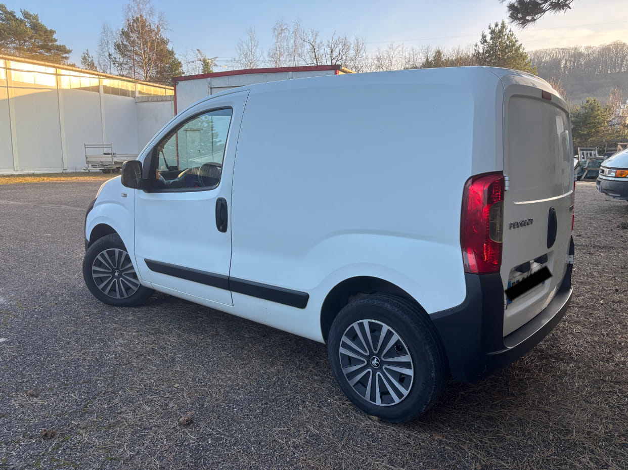 Peugeot Bipper avec Climatisation