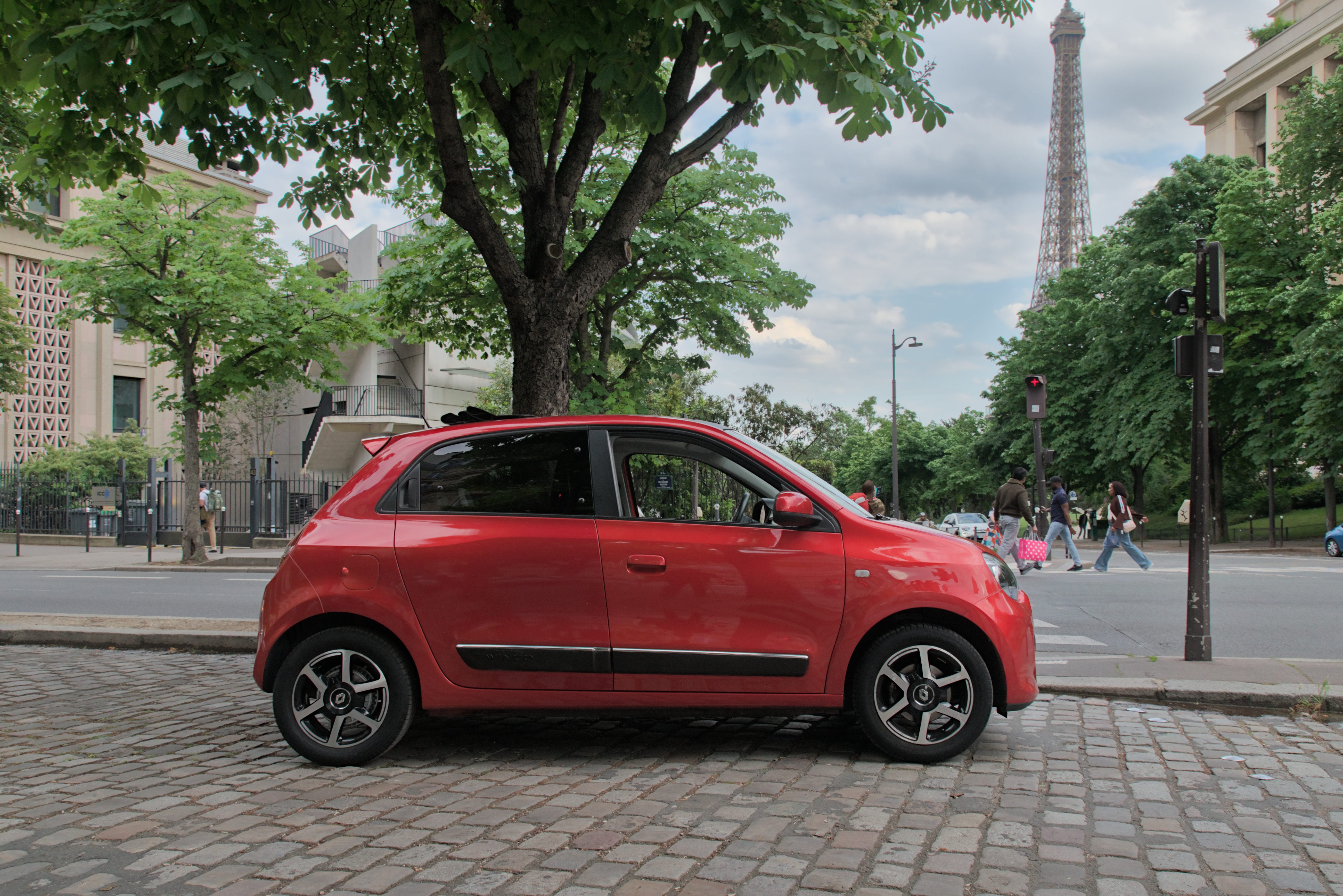 Renault Twingo III Intens 0.9 TCe 90 ch avec Climatisation