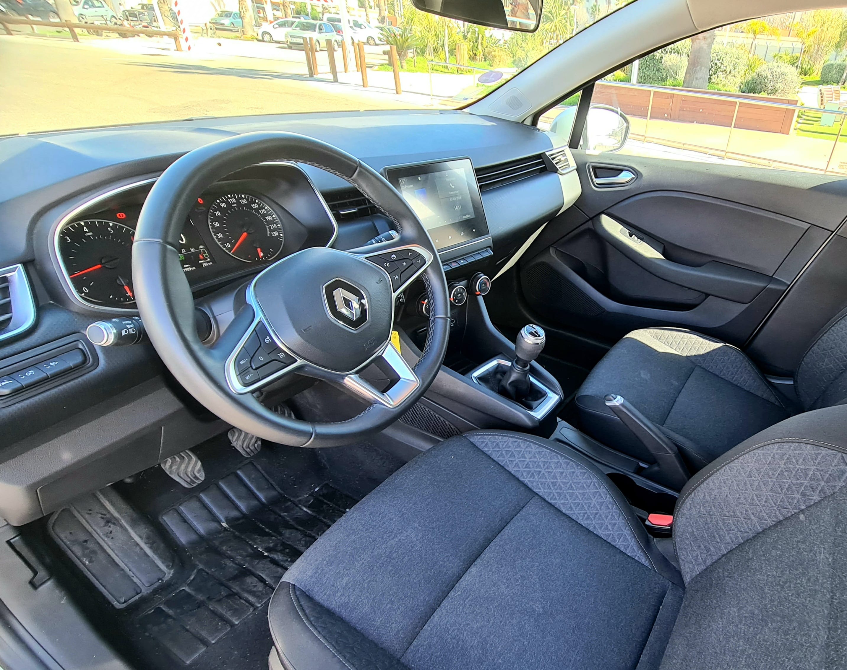 Renault Clio  Business avec Siège bébé