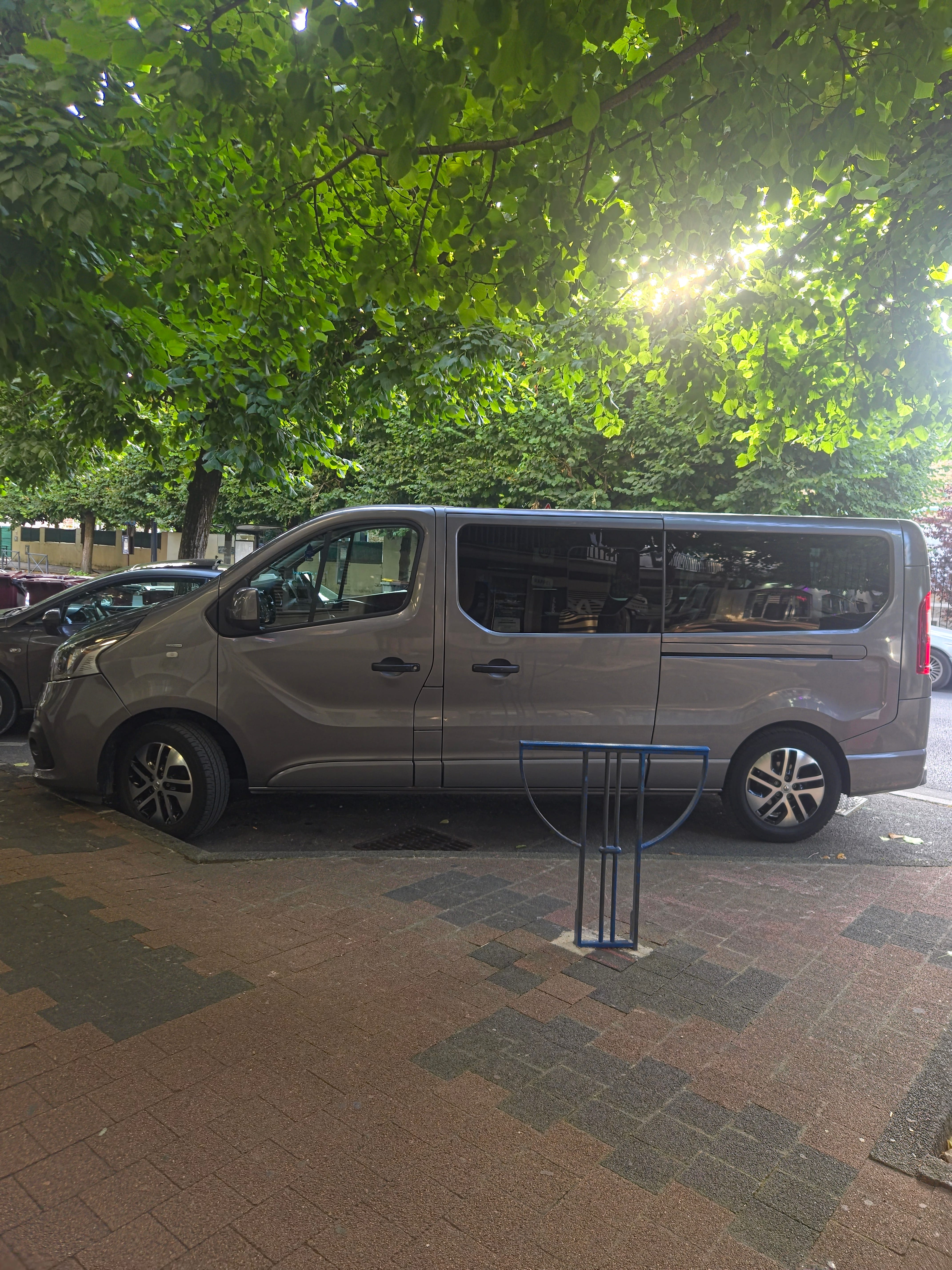 Renault Trafic Passenger avec Climatisation