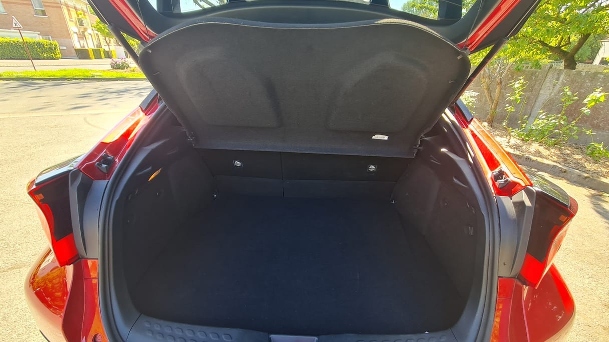 Toyota C-HR Hybrid avec Android Auto
