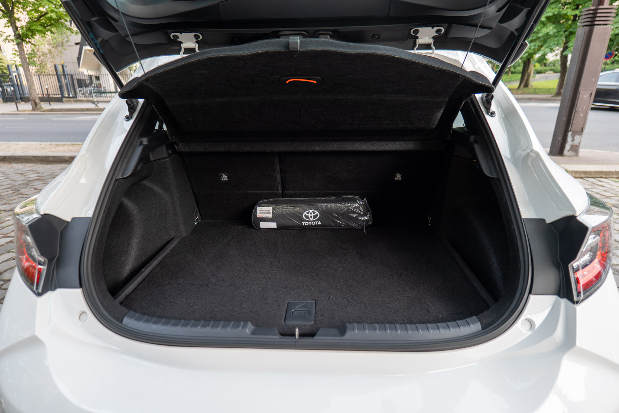 Toyota Corolla Hybride Berline avec Apple CarPlay