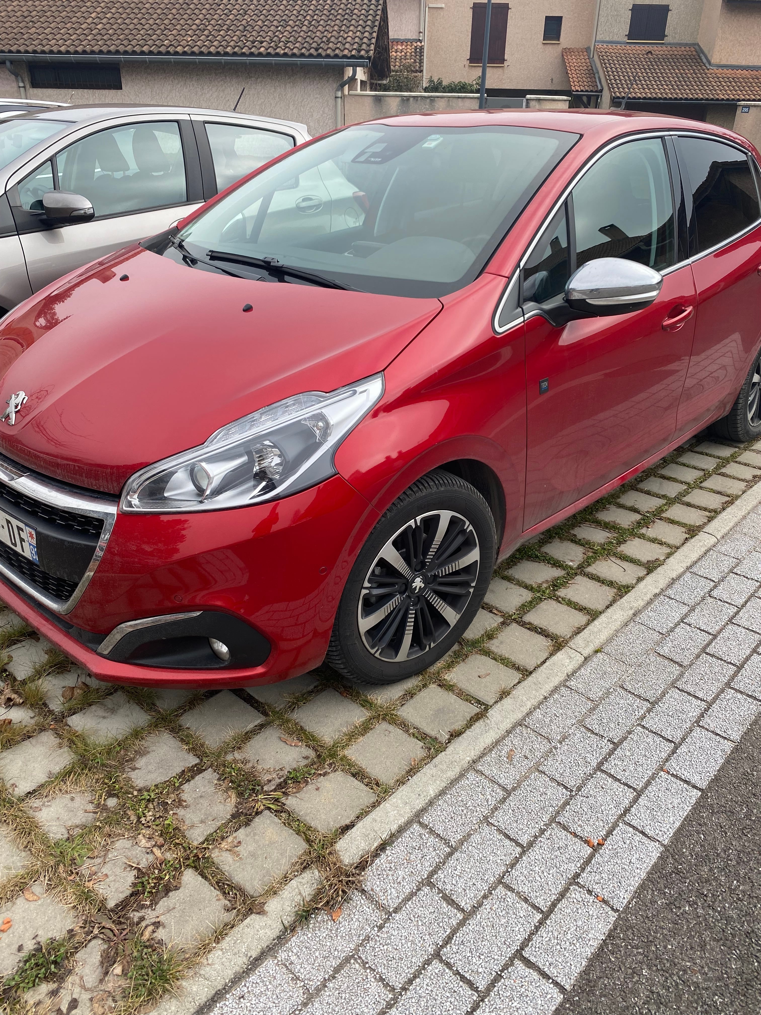 Peugeot 208 avec Climatisation