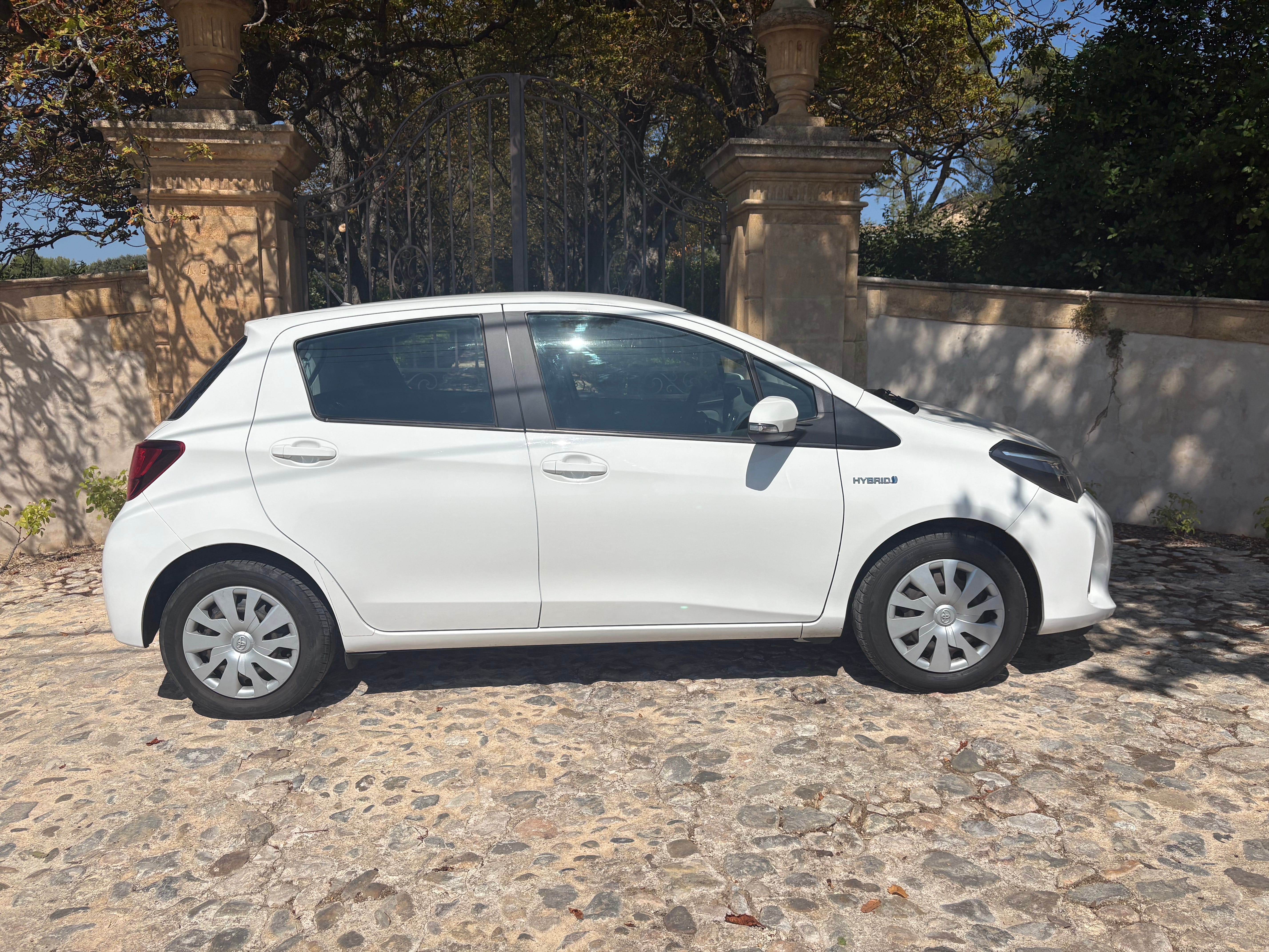 Toyota Yaris 5-Door L avec Climatisation