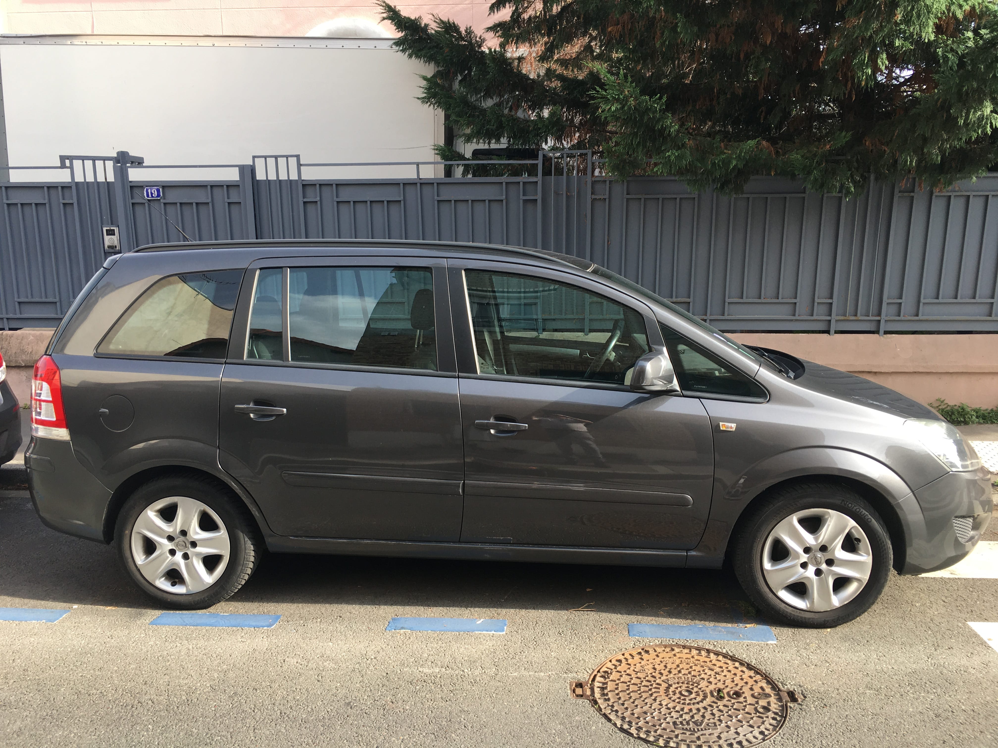 Opel Zafira avec Climatisation