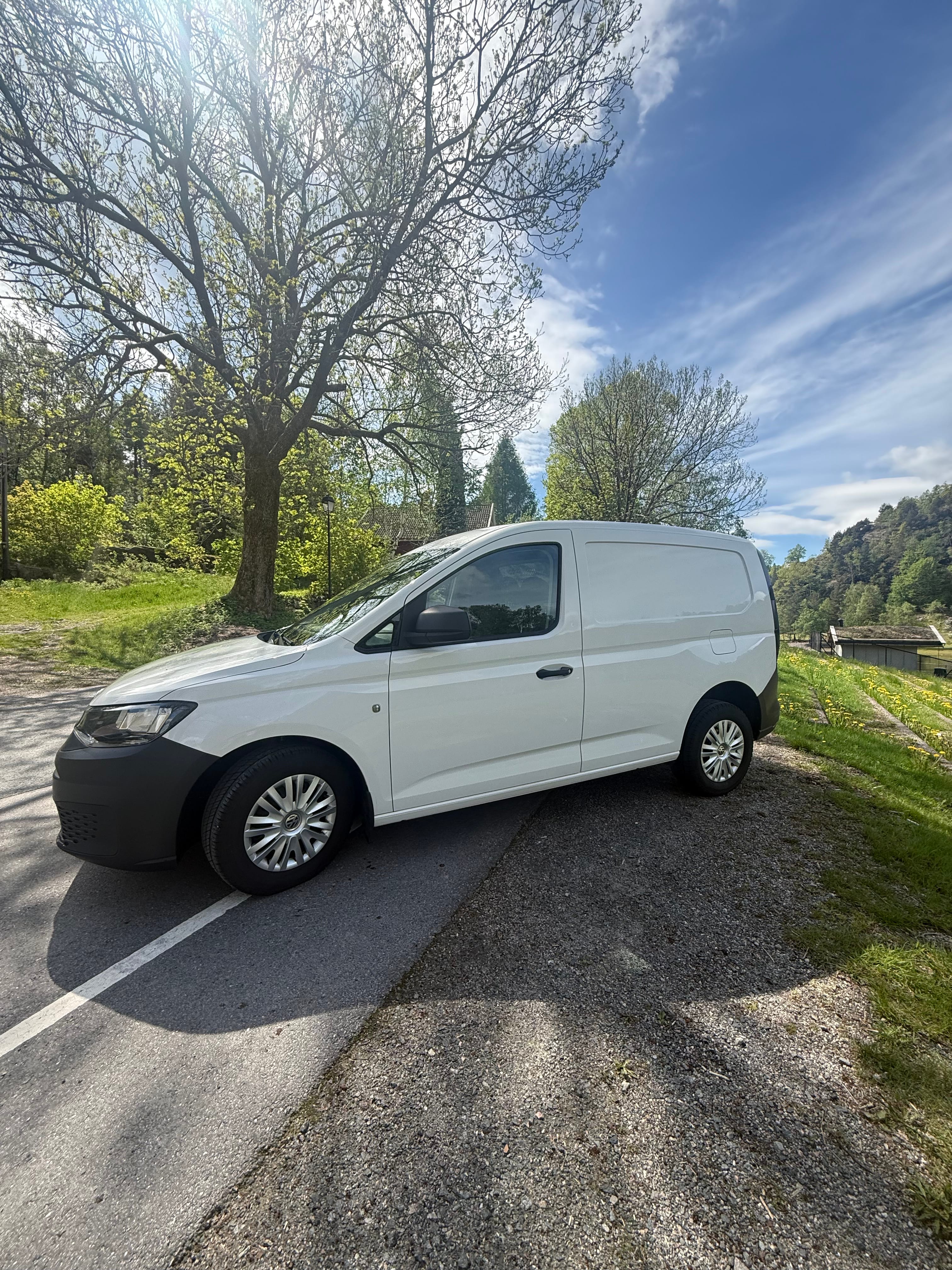 Volkswagen Caddy Varebil, 2021, Diesel
