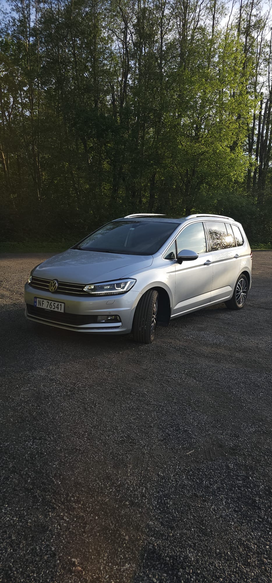 Volkswagen Touran, 2015, Blyfri 95, 7 seter