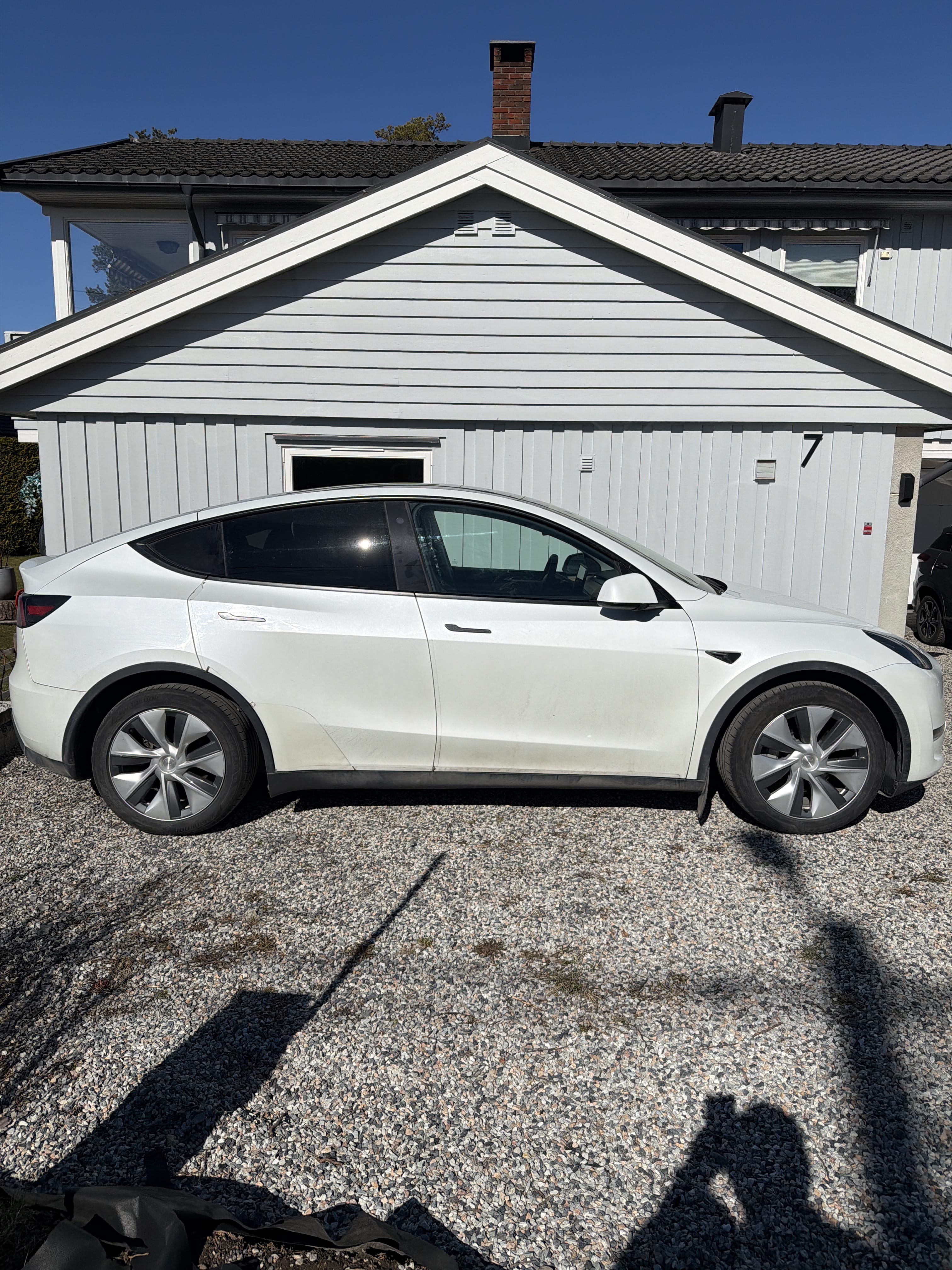 Tesla Model Y Long Range med Aircondition