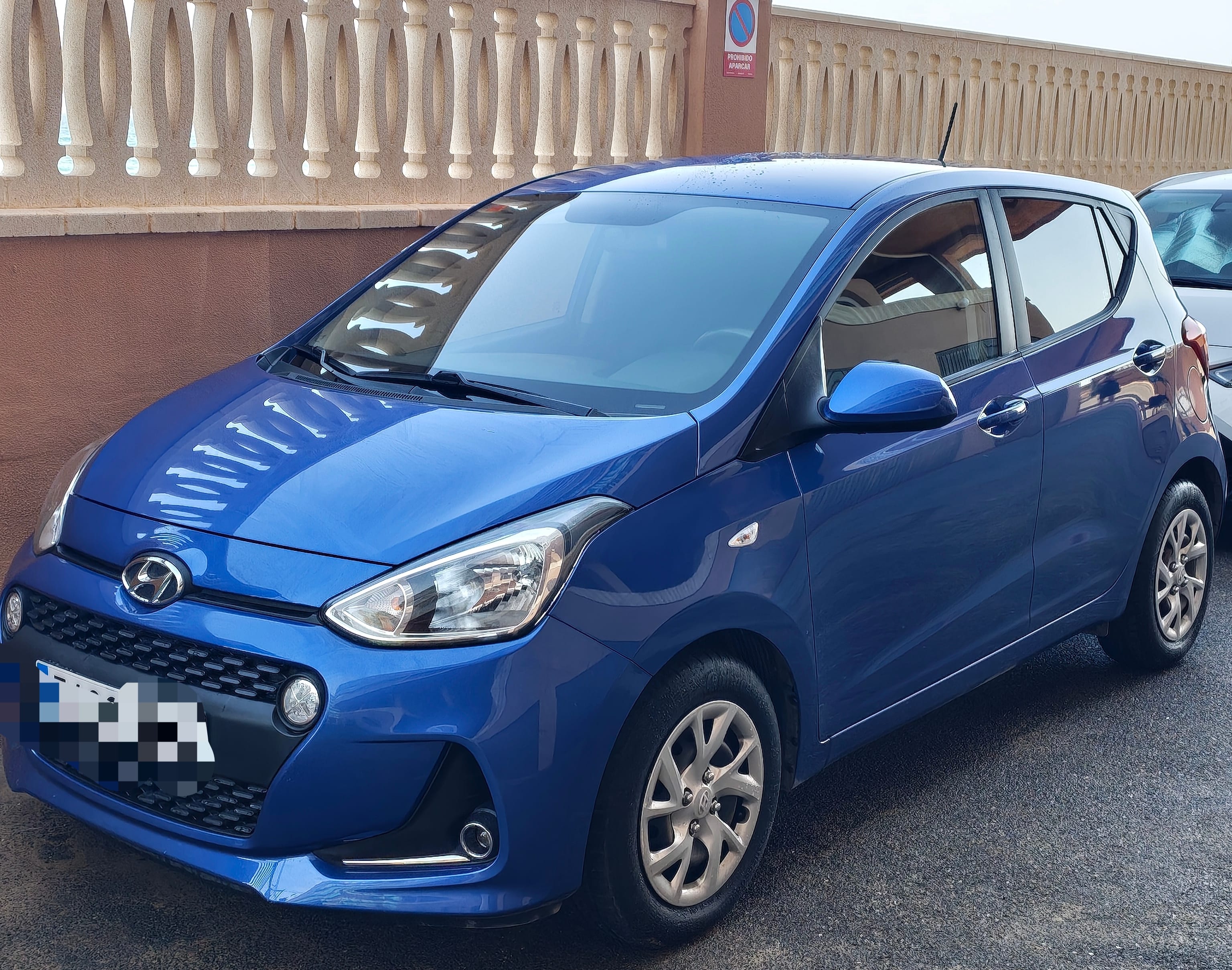 Hyundai i10, 2019, Gasolina 95 / Eléctrico (híbrido)