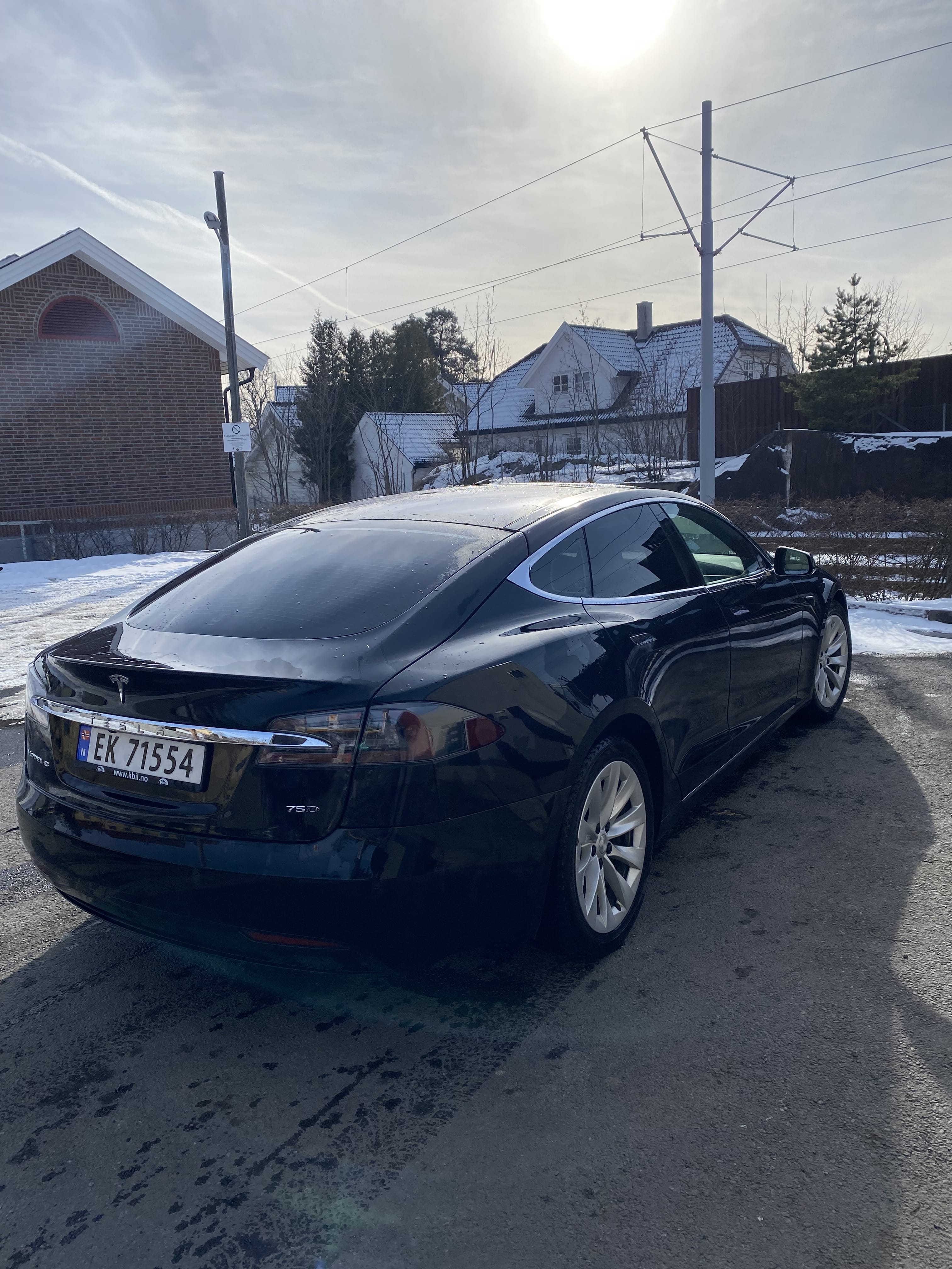 Tesla Model S med GPS