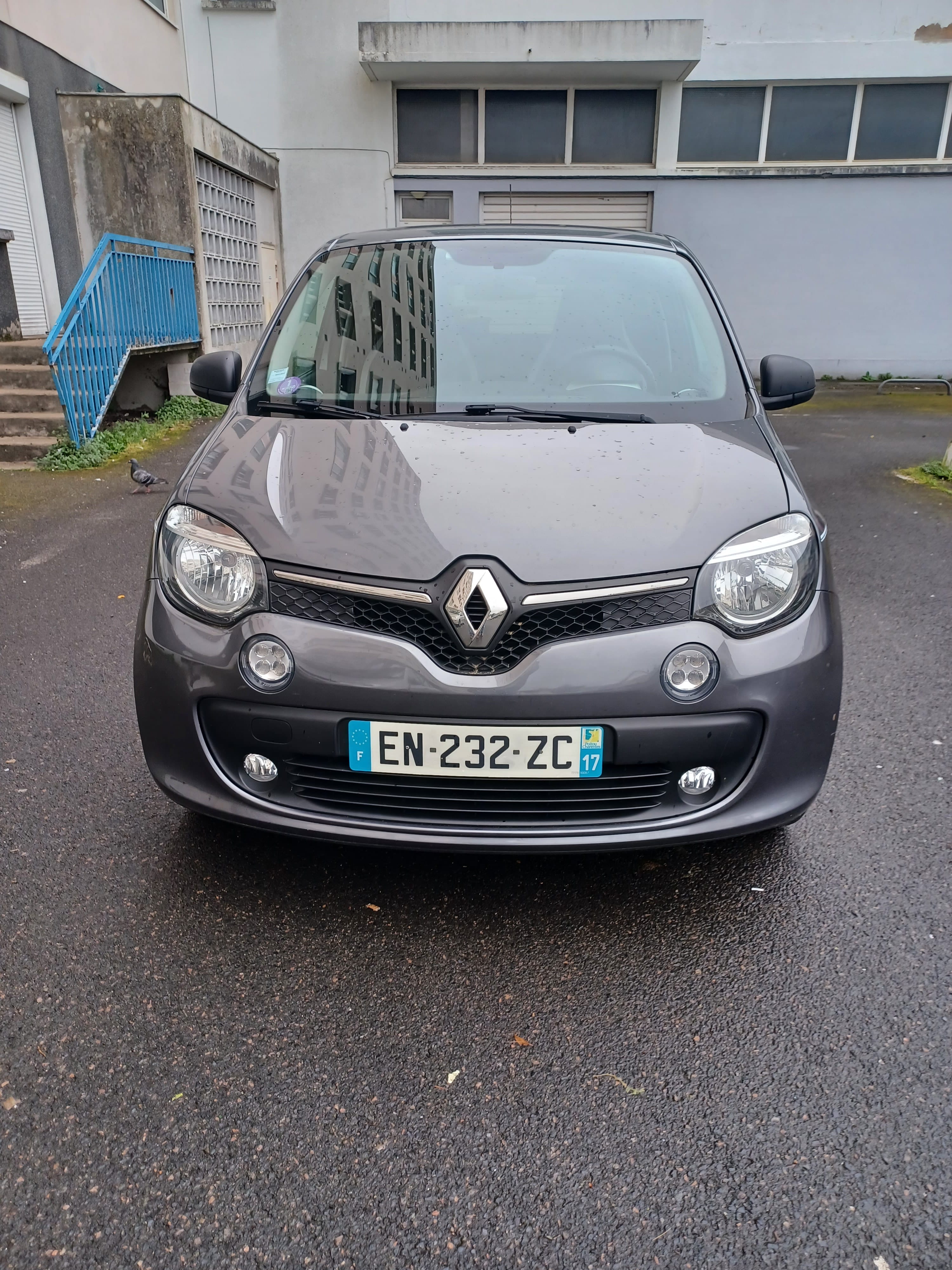 Renault Twingo E-Tech Essence