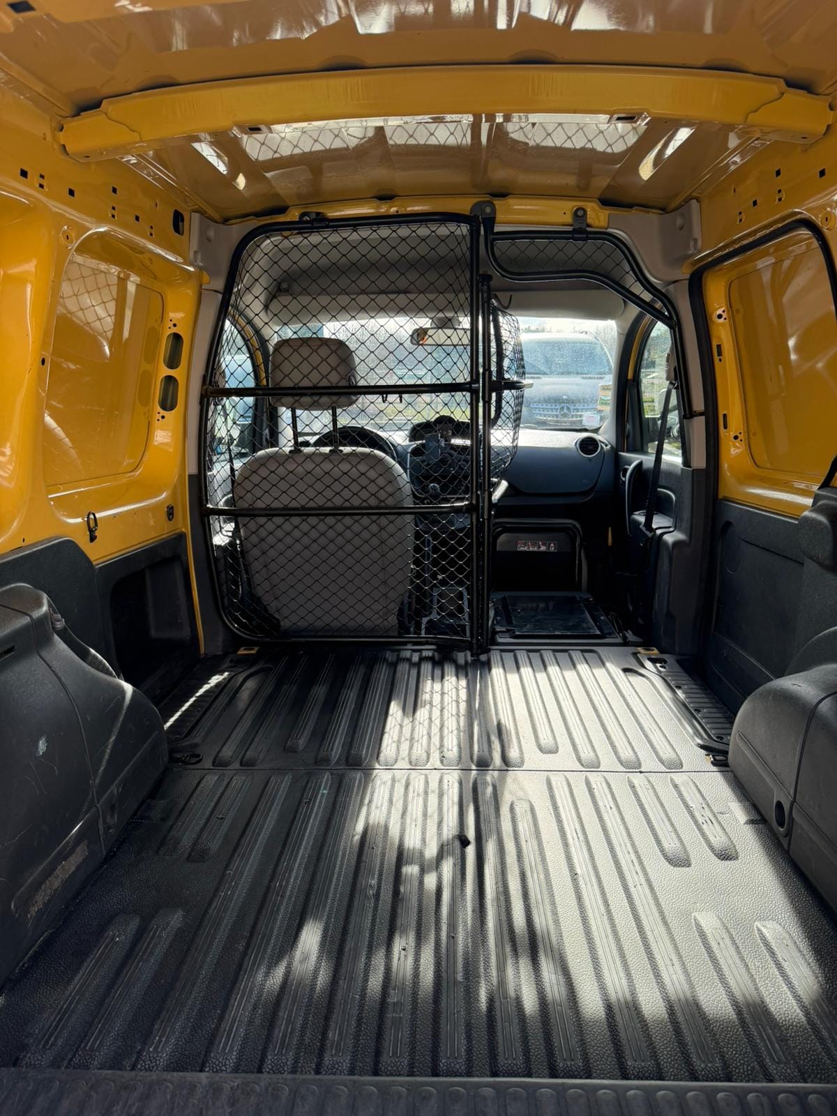 Renault Kangoo Fourgon avec Entrée audio / iPod