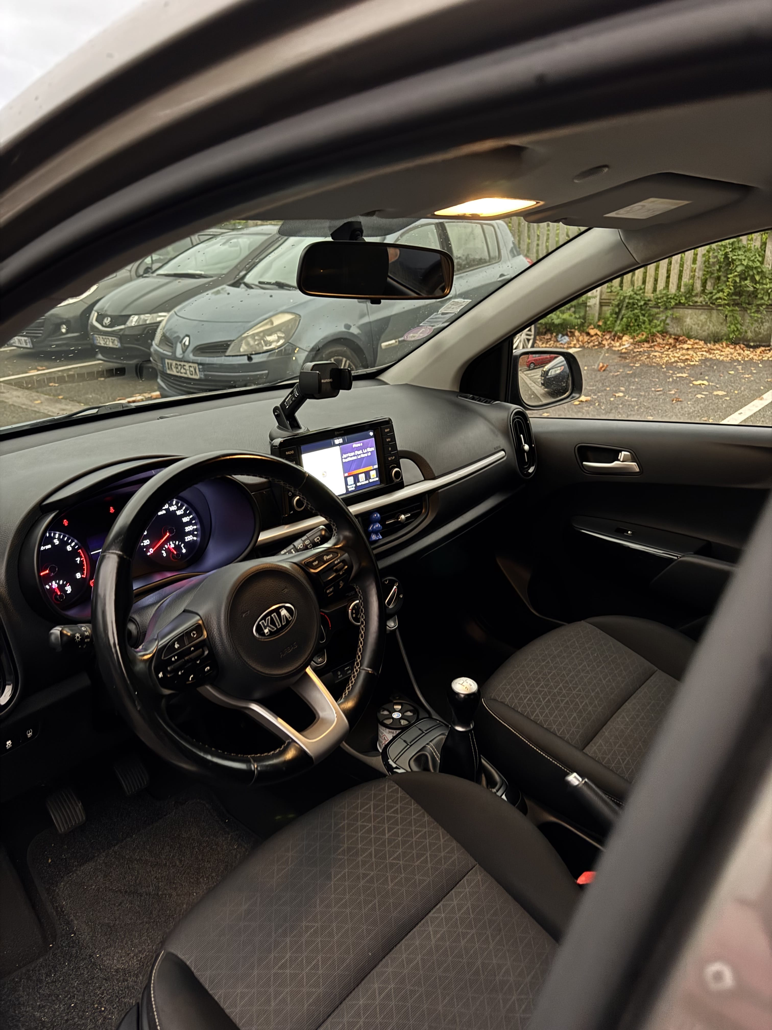 Kia Picanto avec Régulateur de vitesse