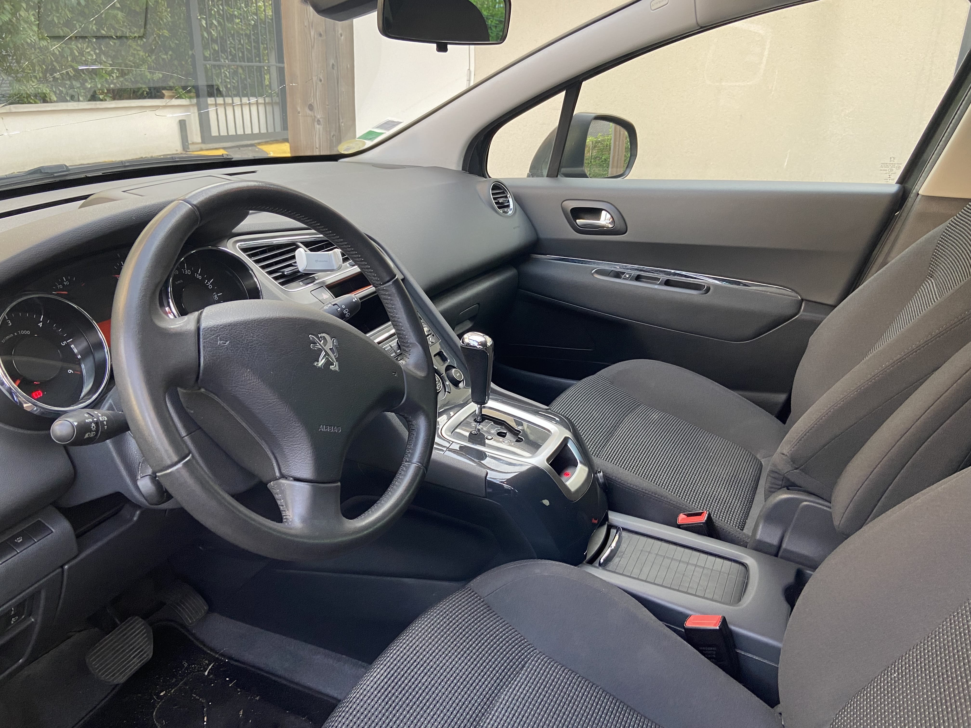 Peugeot 5008 avec Régulateur de vitesse