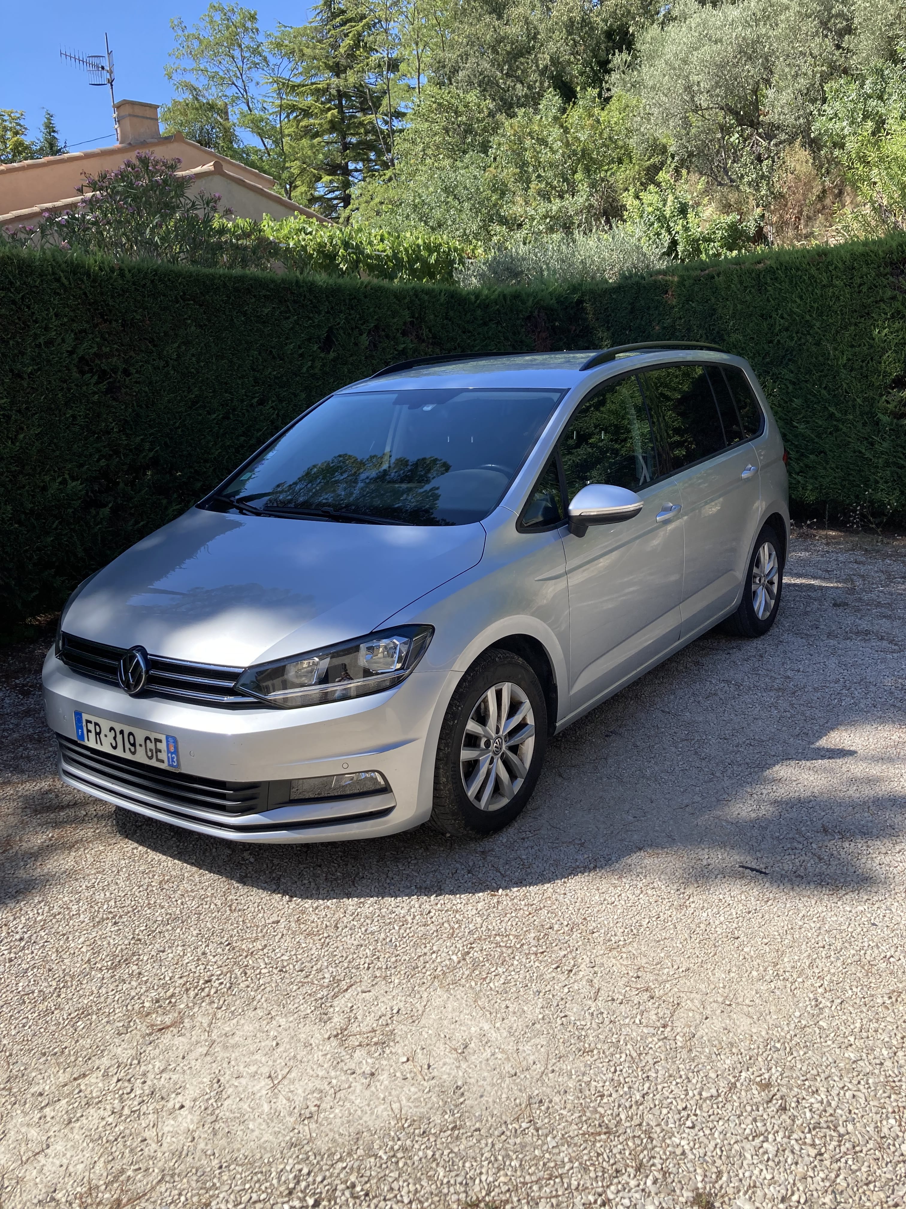 Volkswagen Touran, 2018, Essence 95, automatique, 7 places
