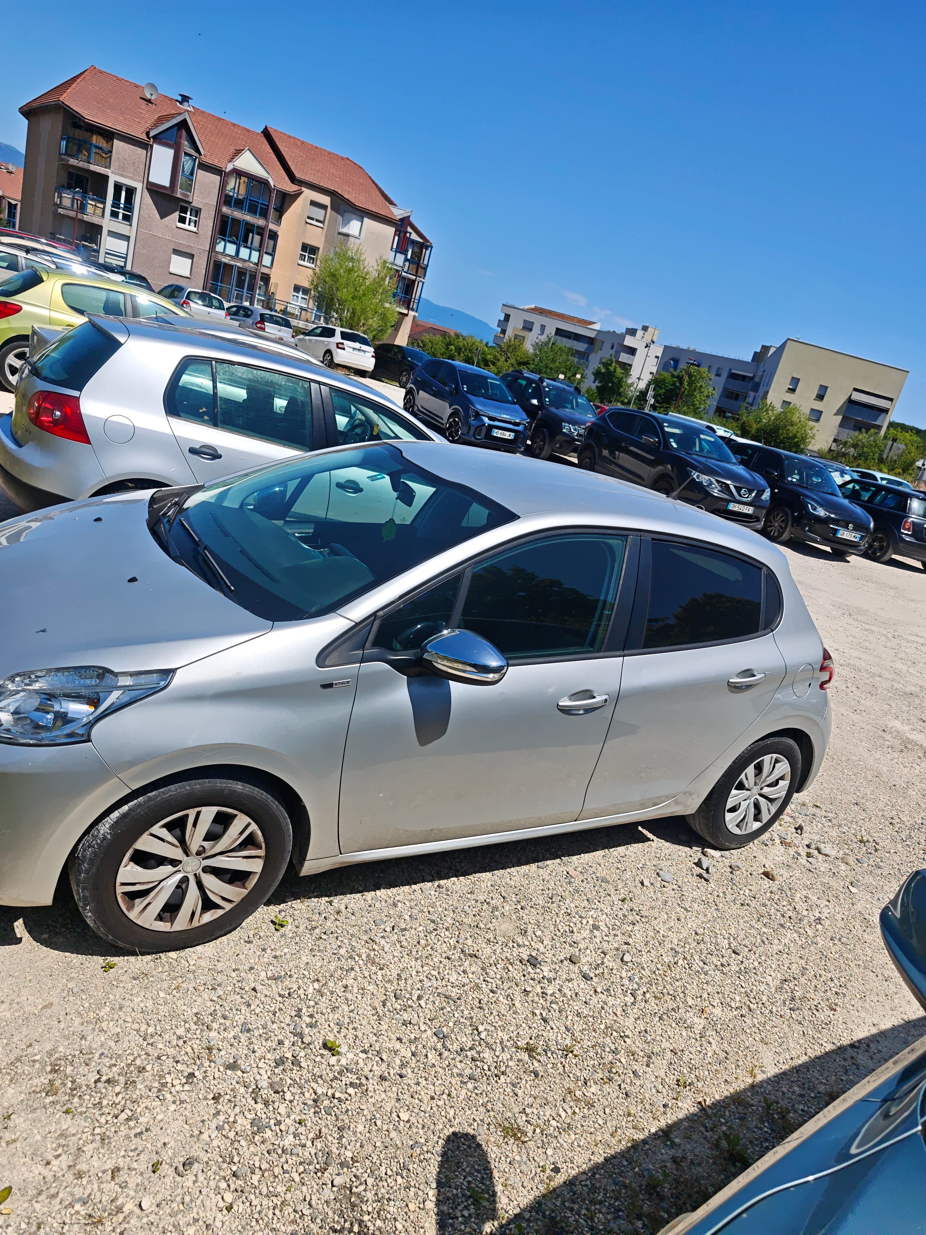 Peugeot 208 avec Climatisation