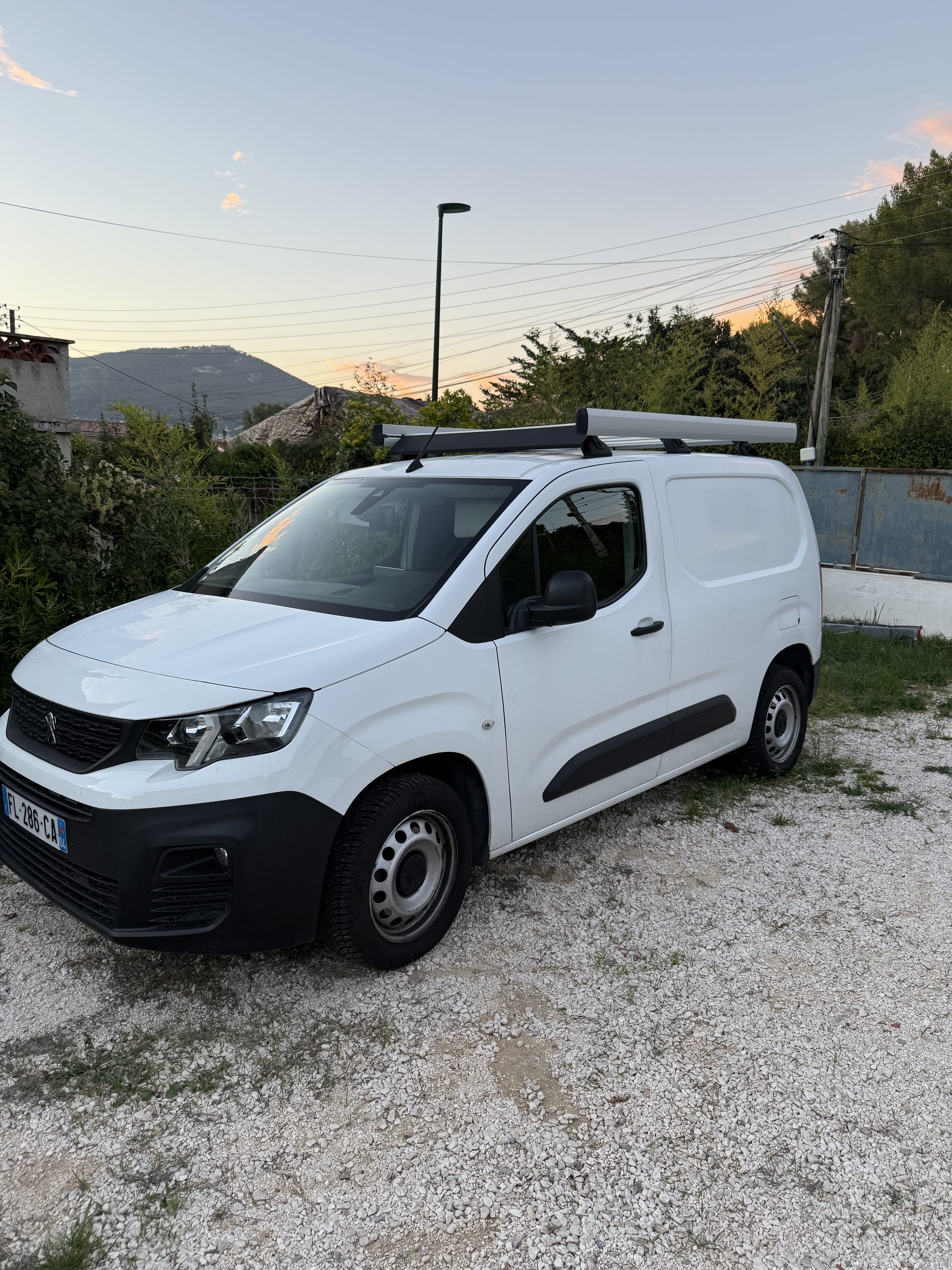 Peugeot Partner, 2019, Diesel, automatique